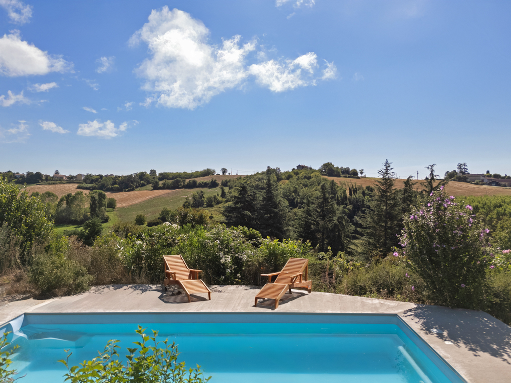Holiday home in the heart of Monferrato with swimming pool and private park