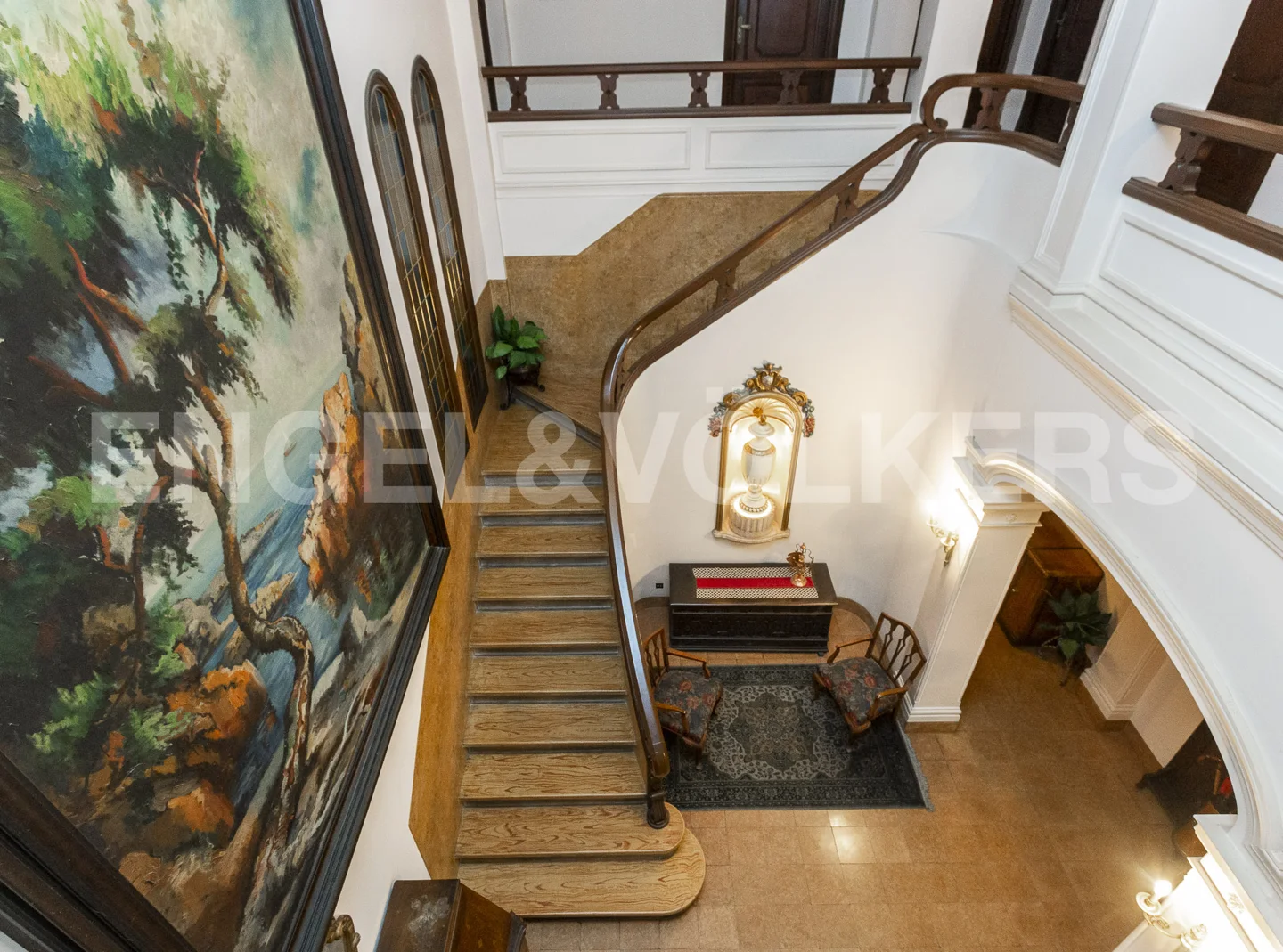 Magnificent Royal Estate at the center of Solsona