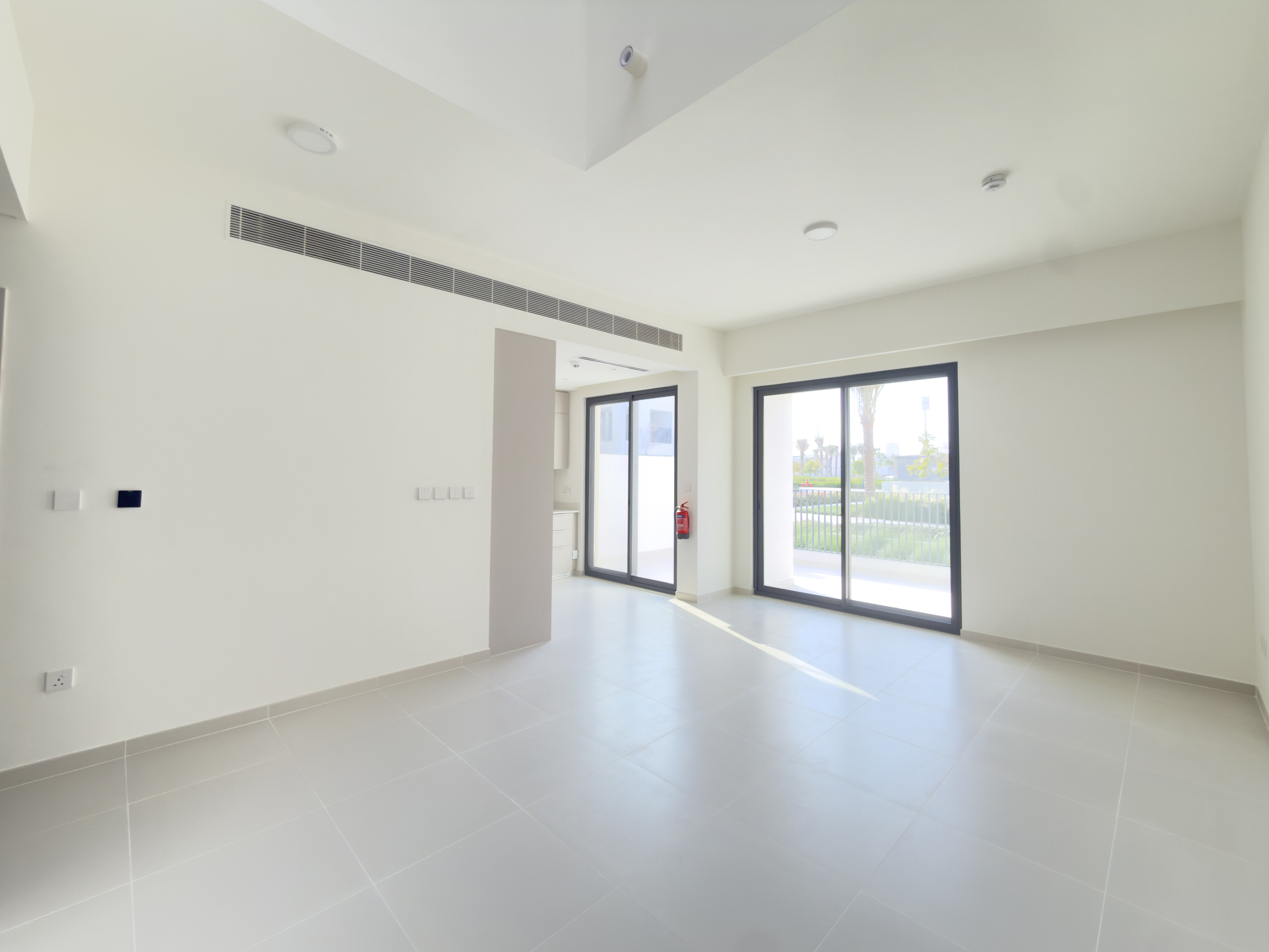 Multiple Cheques | Brand New | Corner Unit