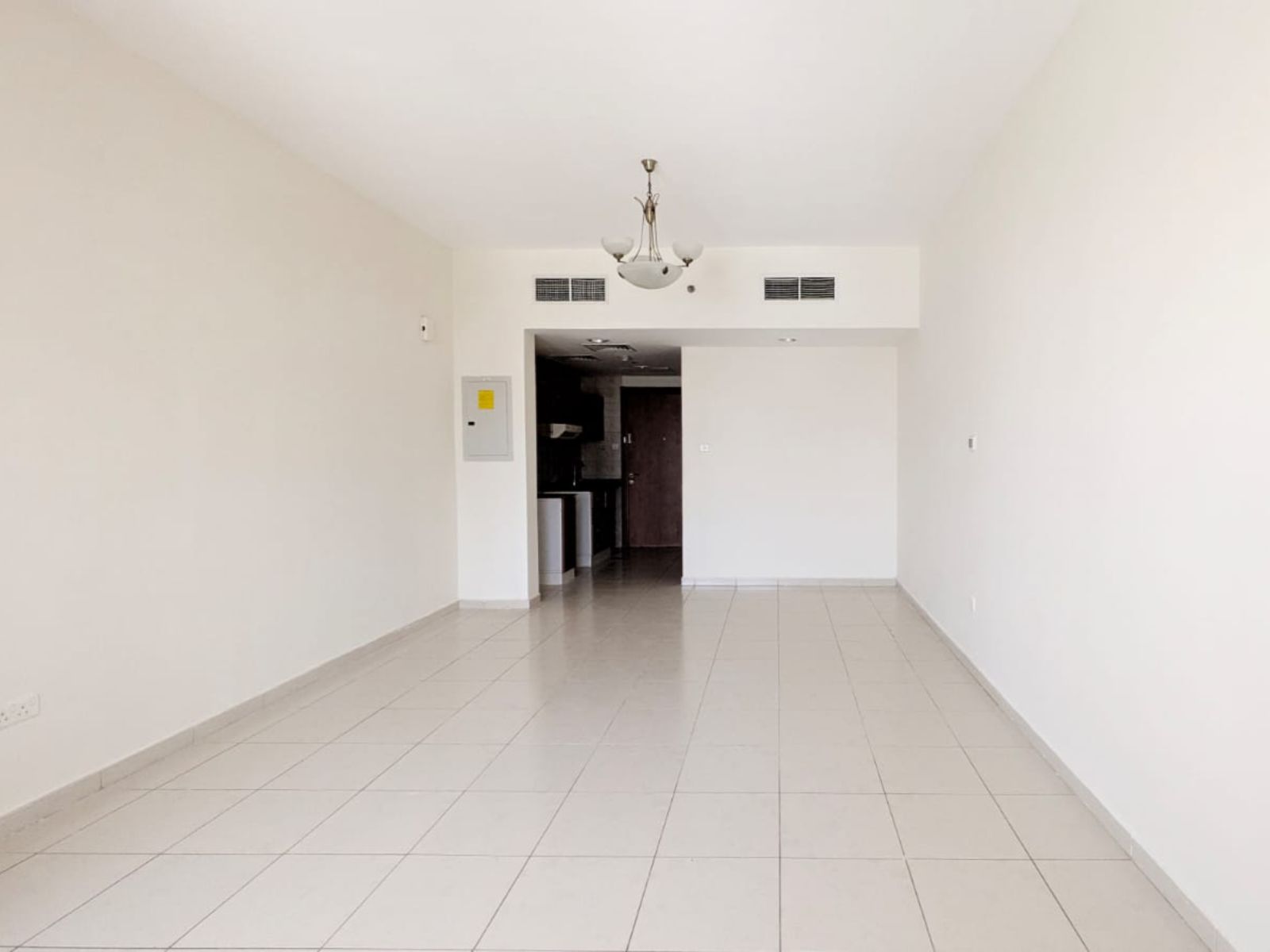 Vacant now | Low Floor | Spacious layout