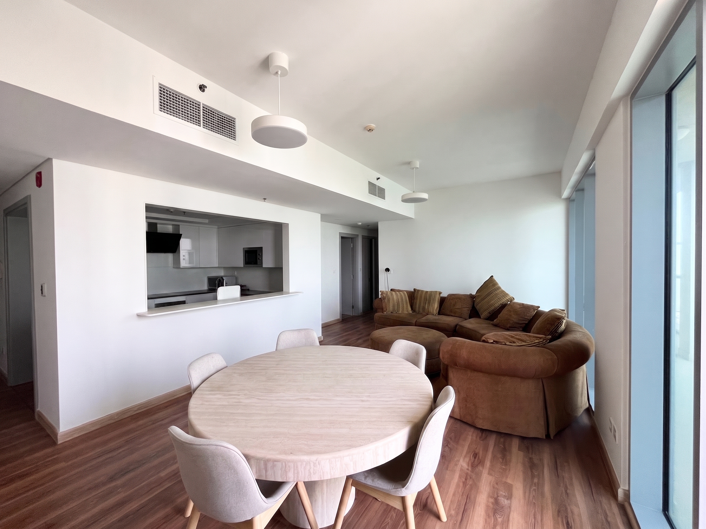 Upgraded l Vacant l Golf and Lake View [AI-modified]
