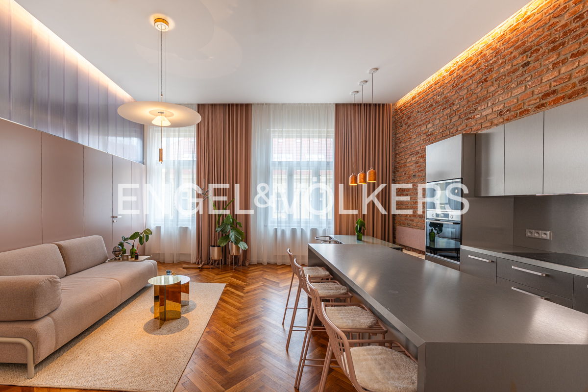 Apartment for sale in the heart of Smíchov – 3+kt near the riverbank with a modern interior