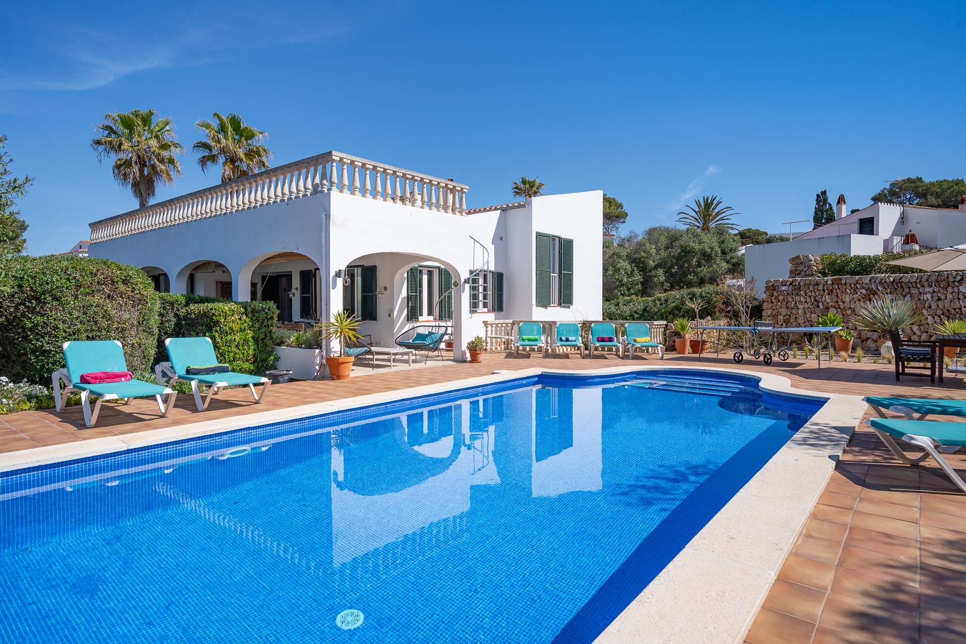 Bonita casa con jardín, piscina y licencia turística en Es Canutells, Menorca
