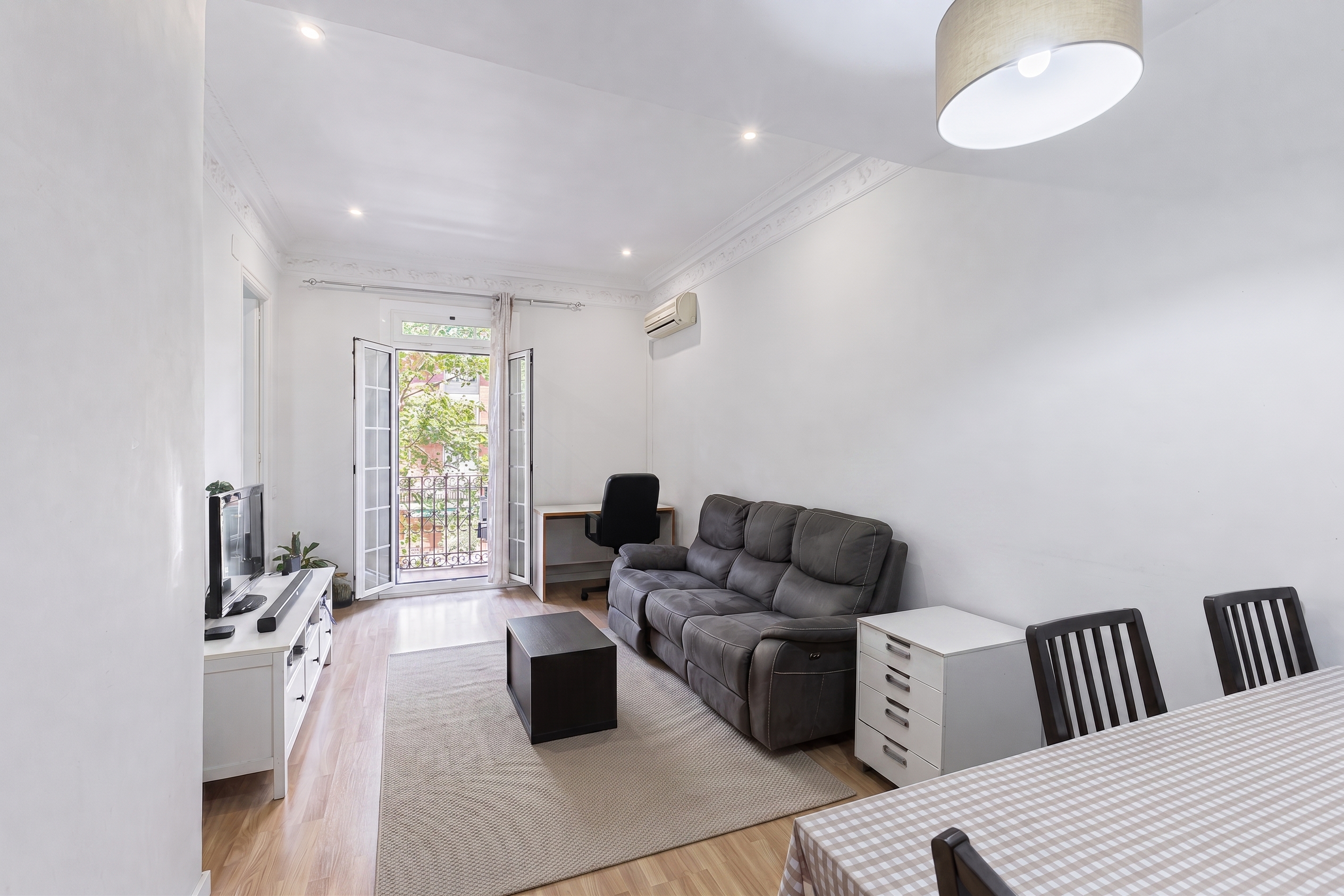 Cozy 2-bedroom apartment in Sant Antoni