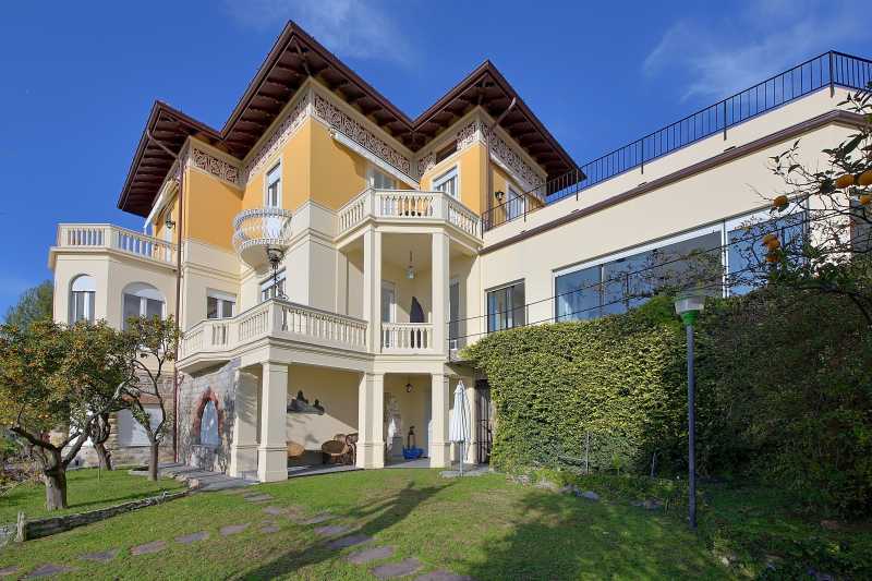 Unique property in sea view ancient villa