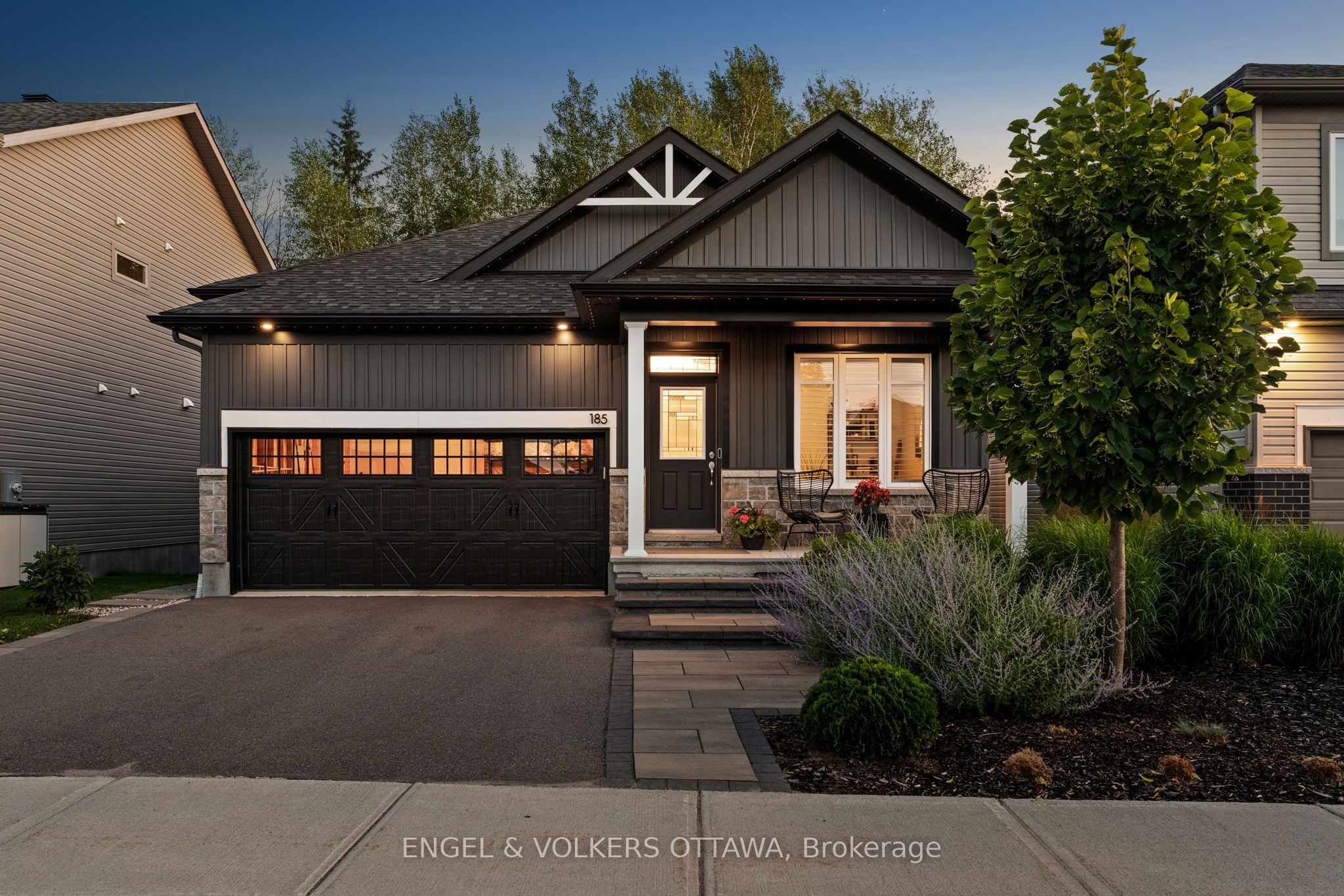 Stunning Home in Equinelle