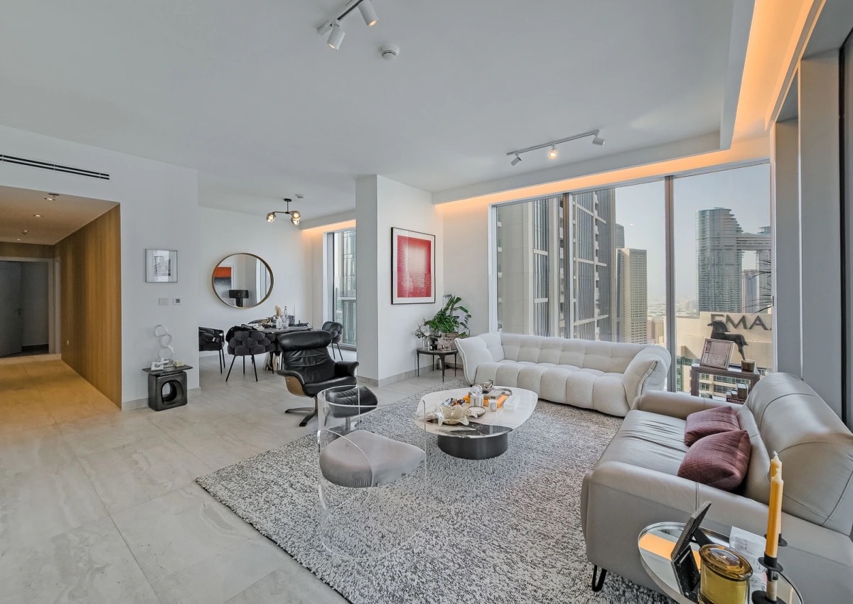 Boulevard View | Extensively Upgraded | Furnished