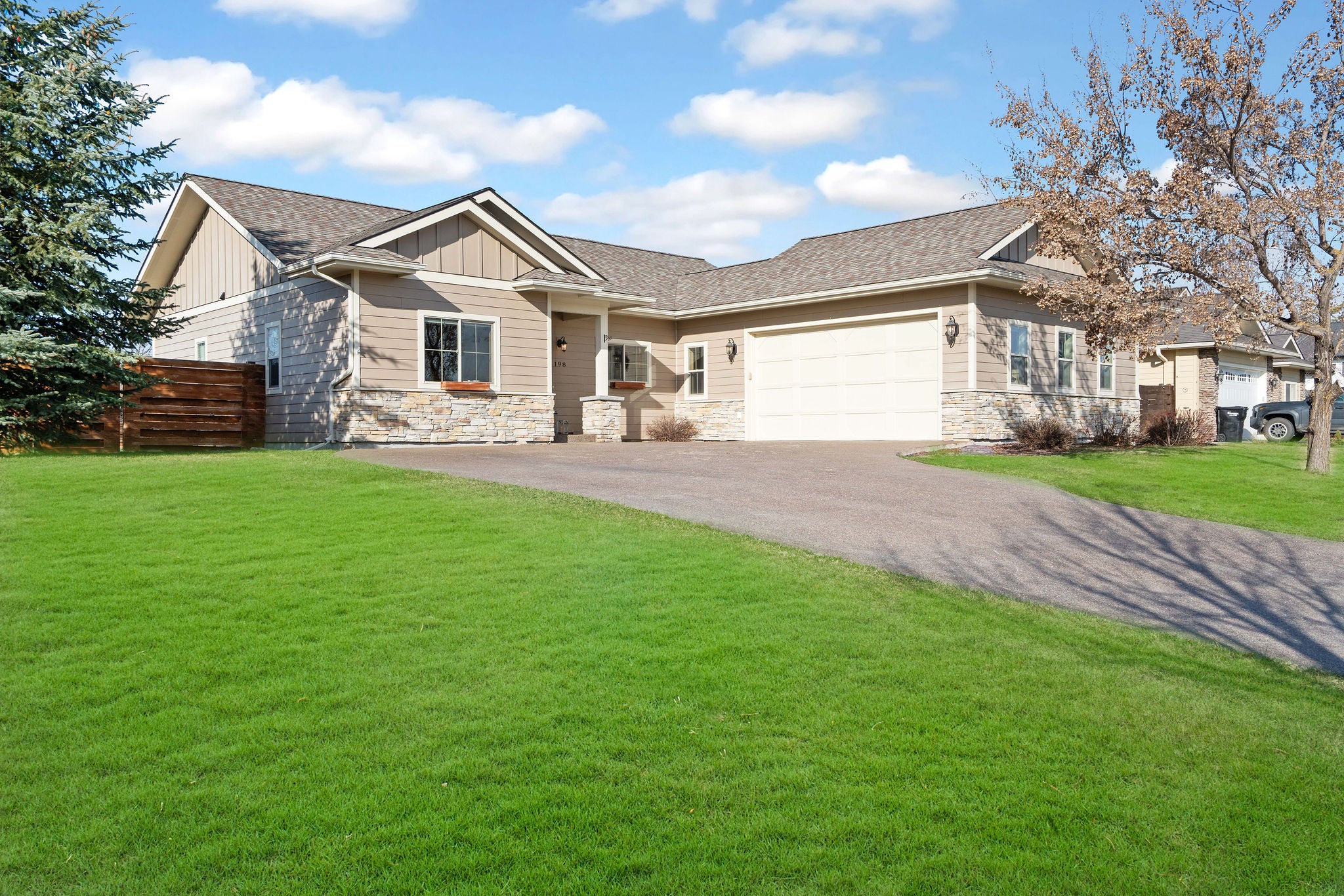 Beautiful Home With A Spacious Fenced Backyard