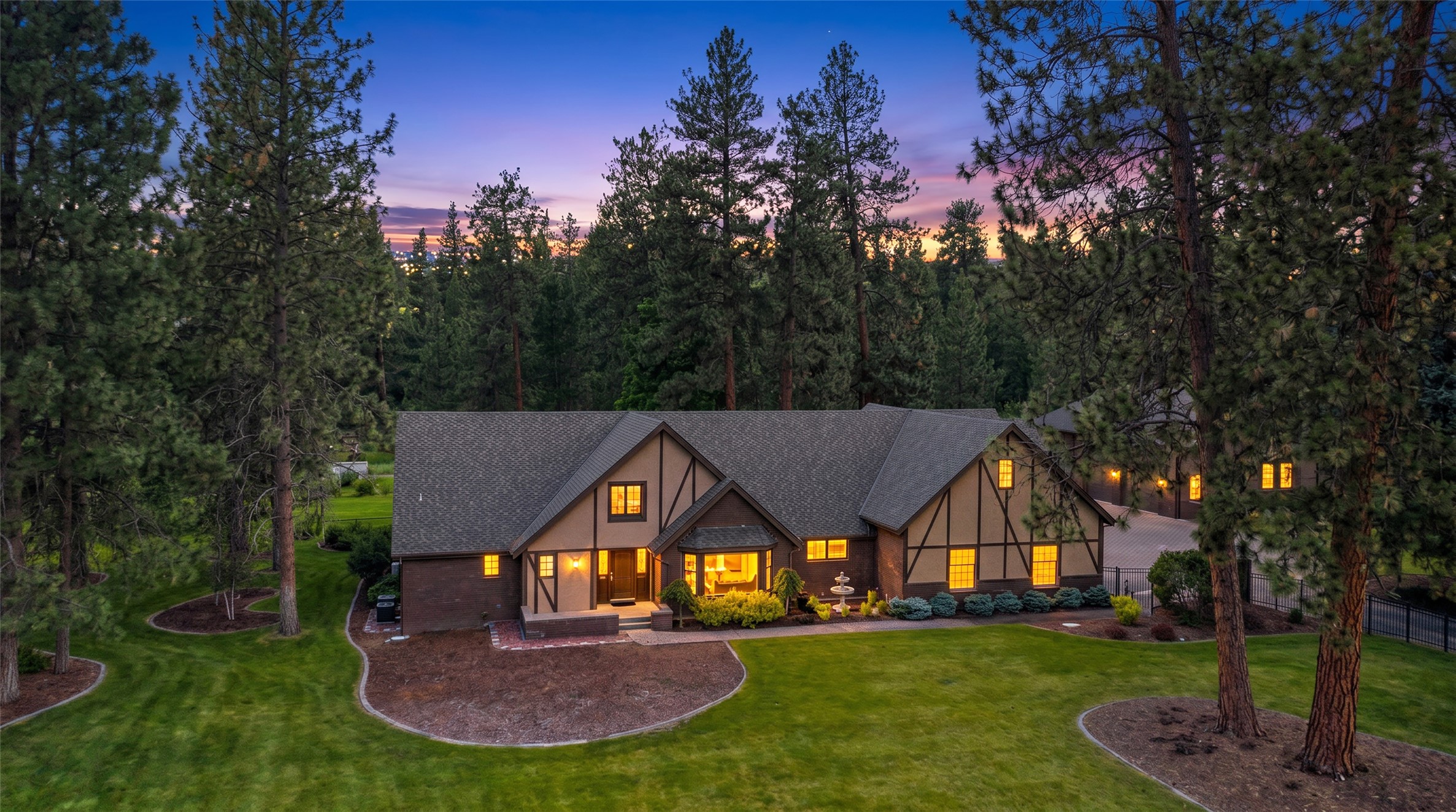 Private Rattlesnake Estate