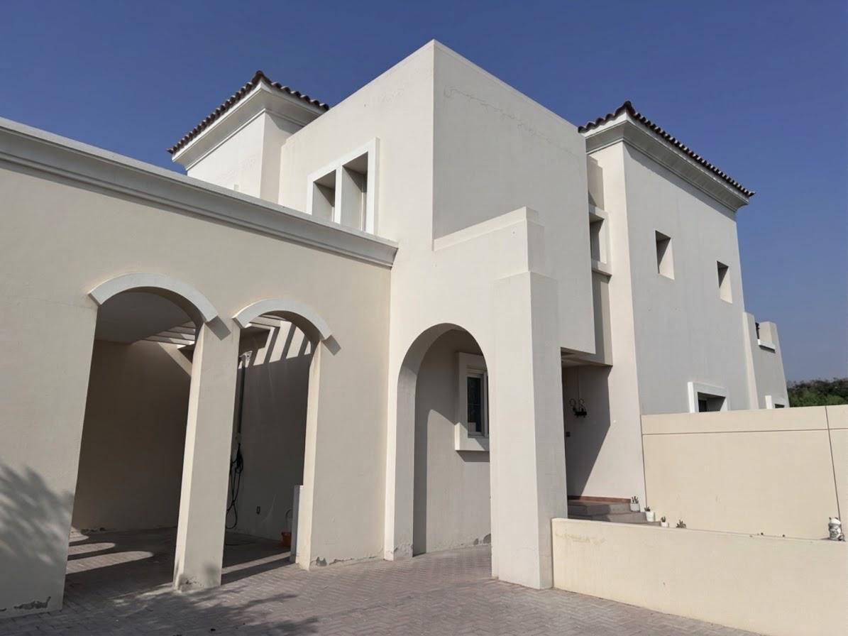 Spacious Layout | Vacant Now | Near School