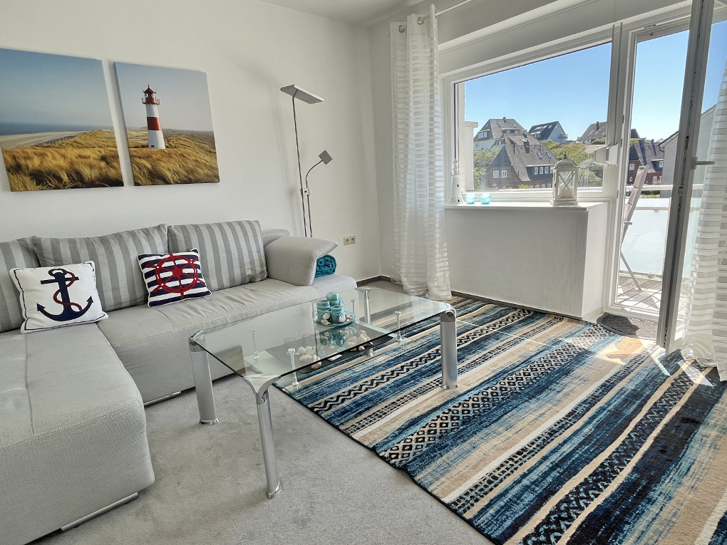 2 Z.-Wohnung mit Balkon im Süden der Insel