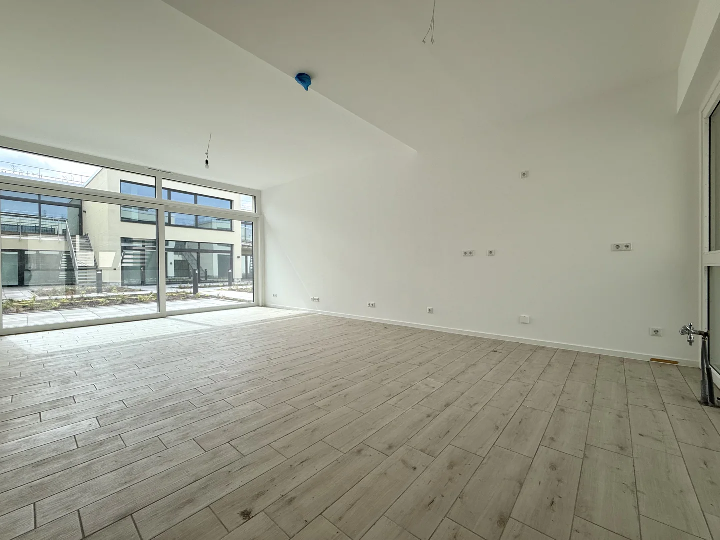 Wohnen mit Weitblick – 2 Zimmer & 2 Terrassen - Foto 1