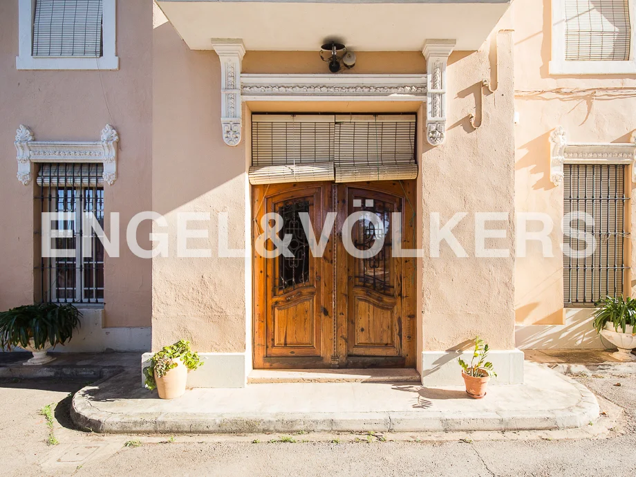 Property with orange land in Carcaixent