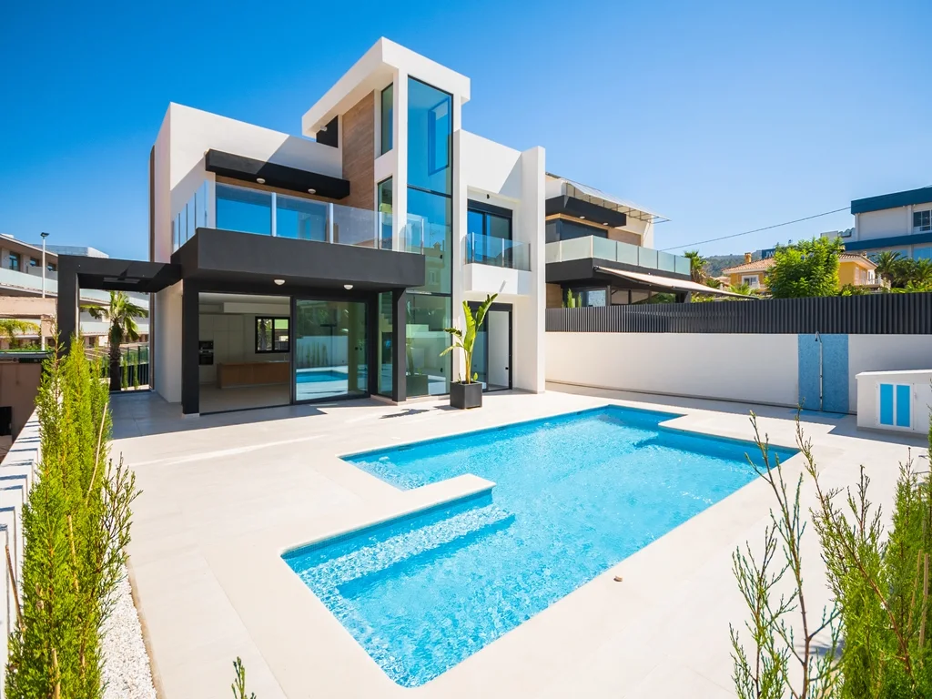 New modern design villas in Benidorm