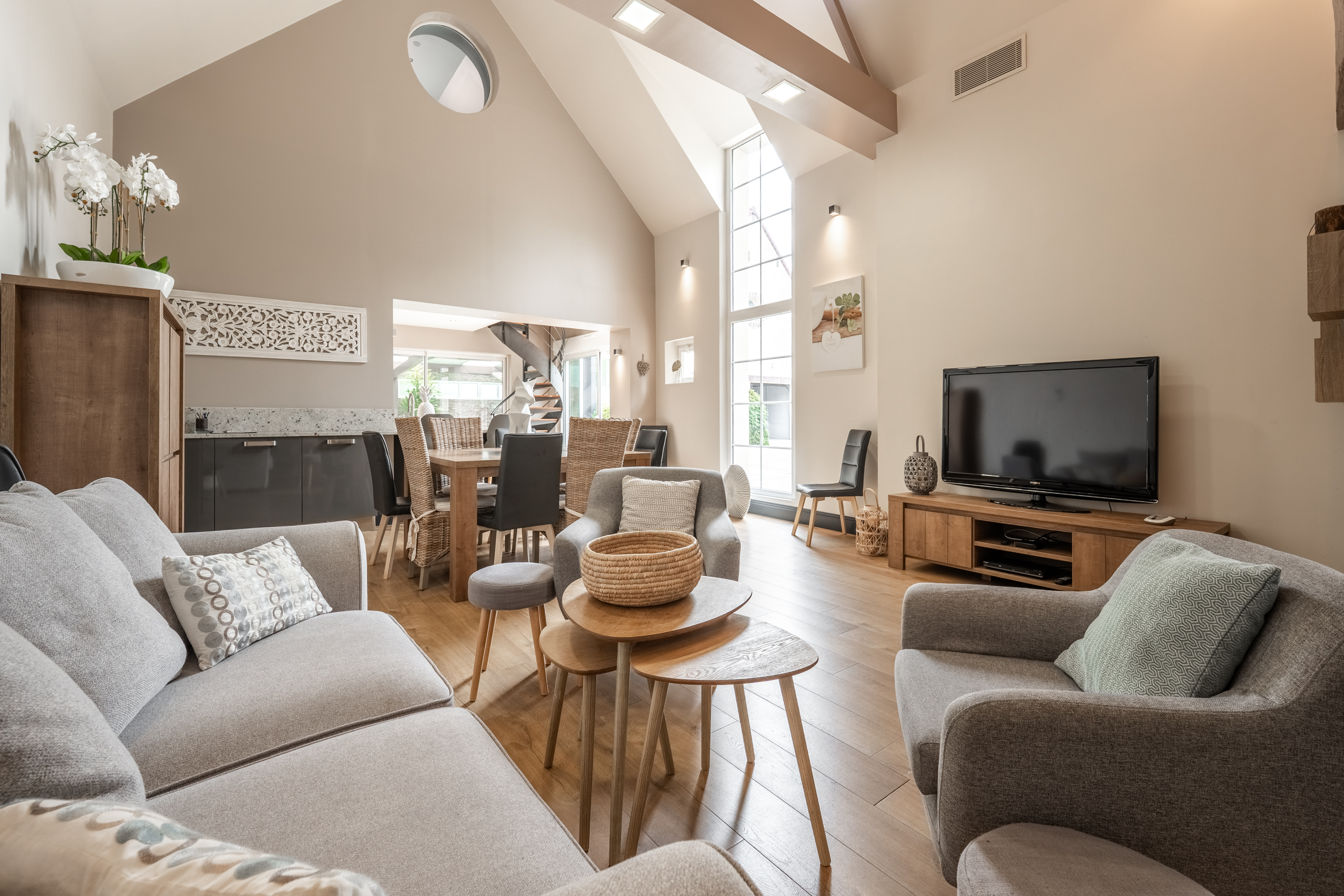 Lovely renovated country farmhouse with private pool and sauna.