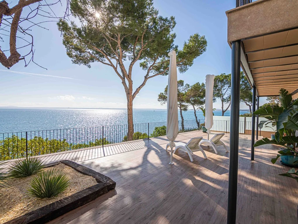 Luxuriöse Villa mit direktem Meerzugang