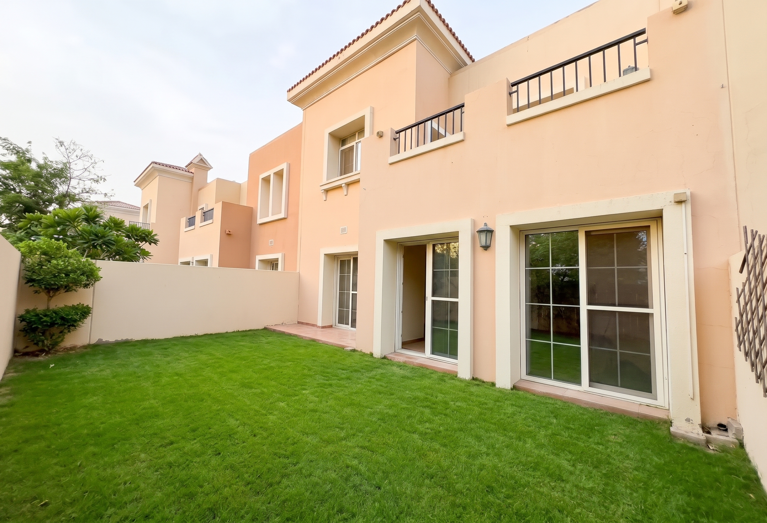 Well Maintained | W/ Maids | 2M