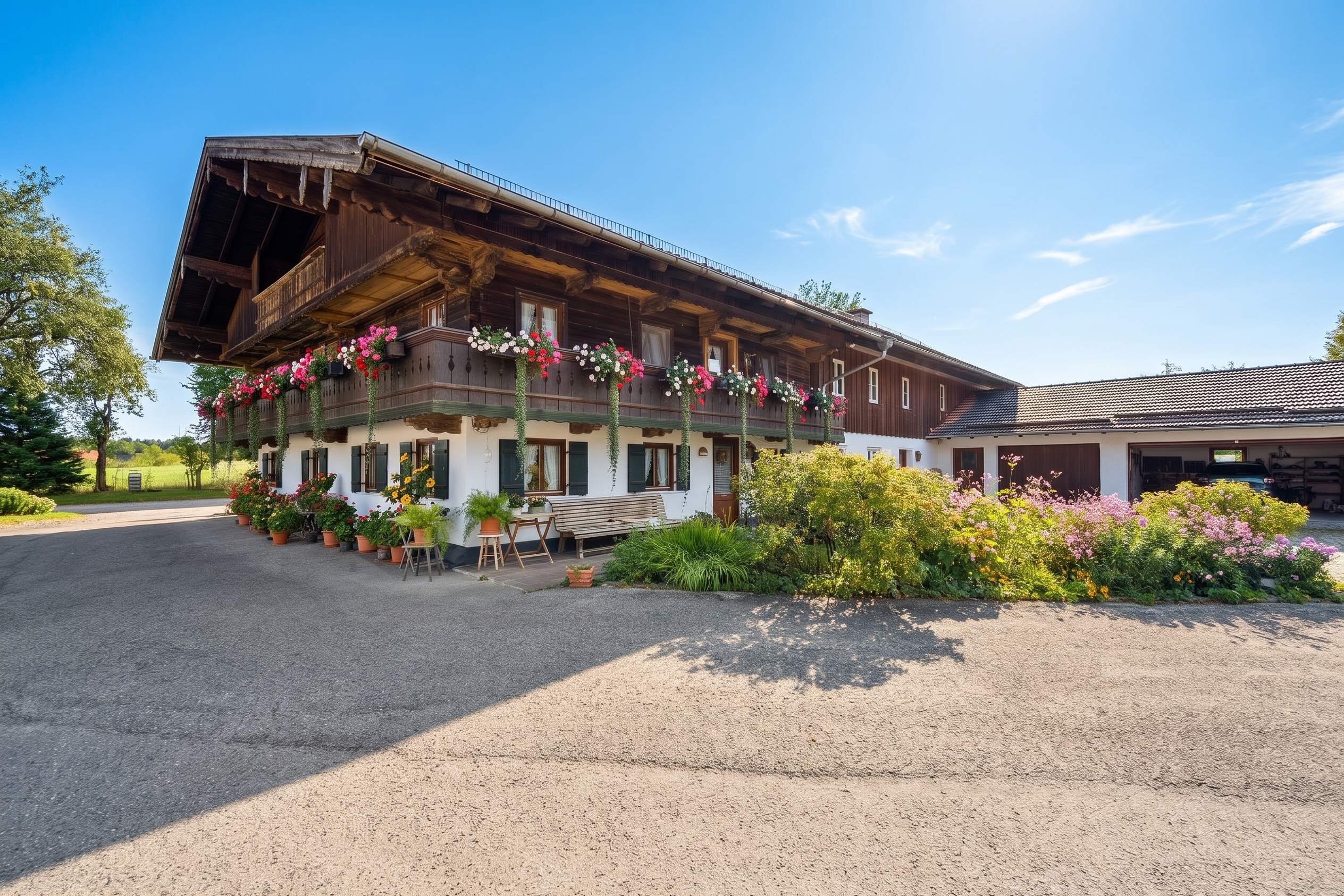 Idyllisches Wohnen auf einem liebevoll gestalteten Hofanwesen [AI-modified]