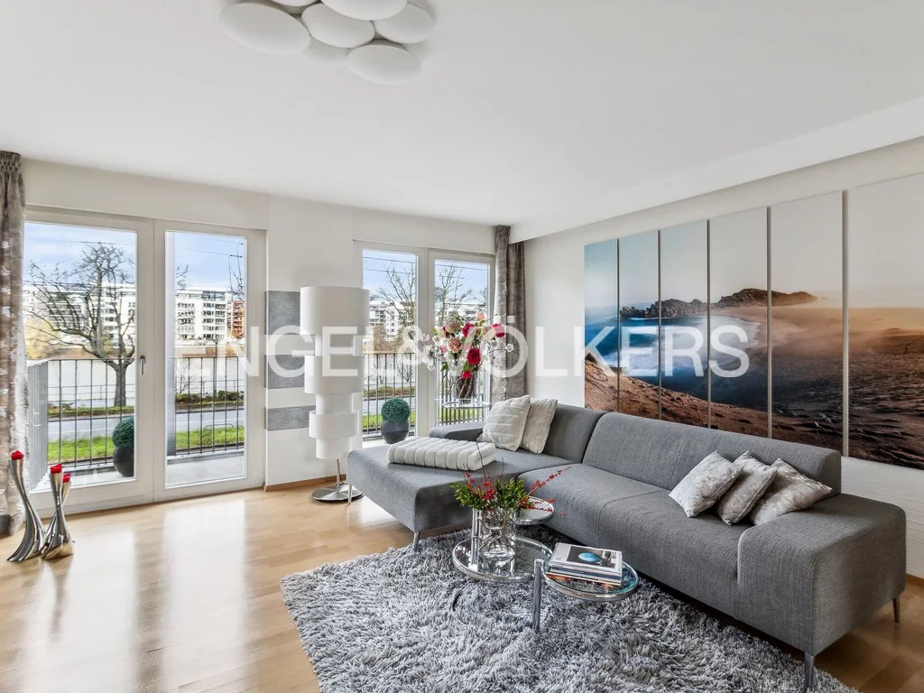 Fantastic apartment with view of the Main and garden