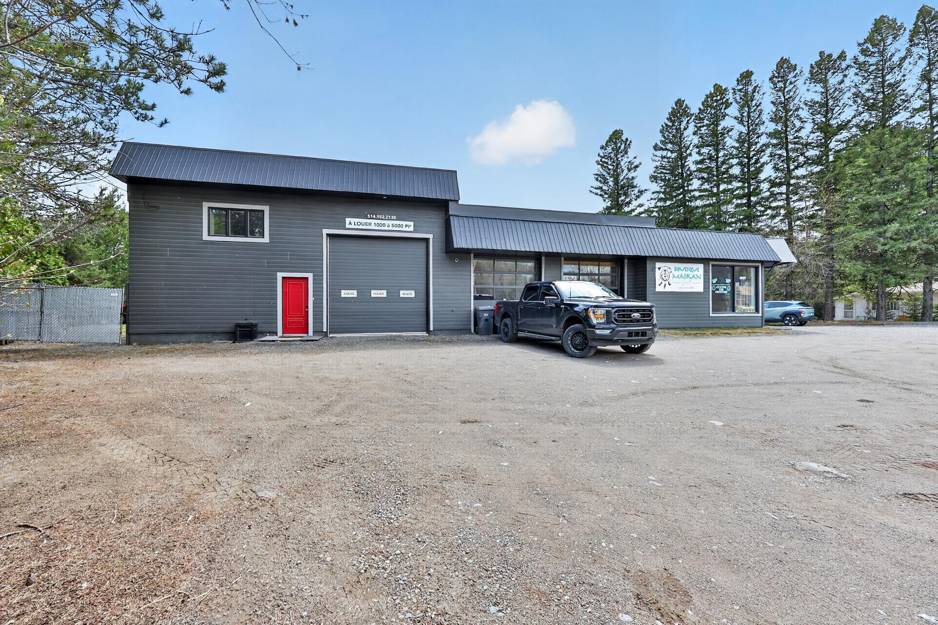Ideal for an owner-occupant or investor!