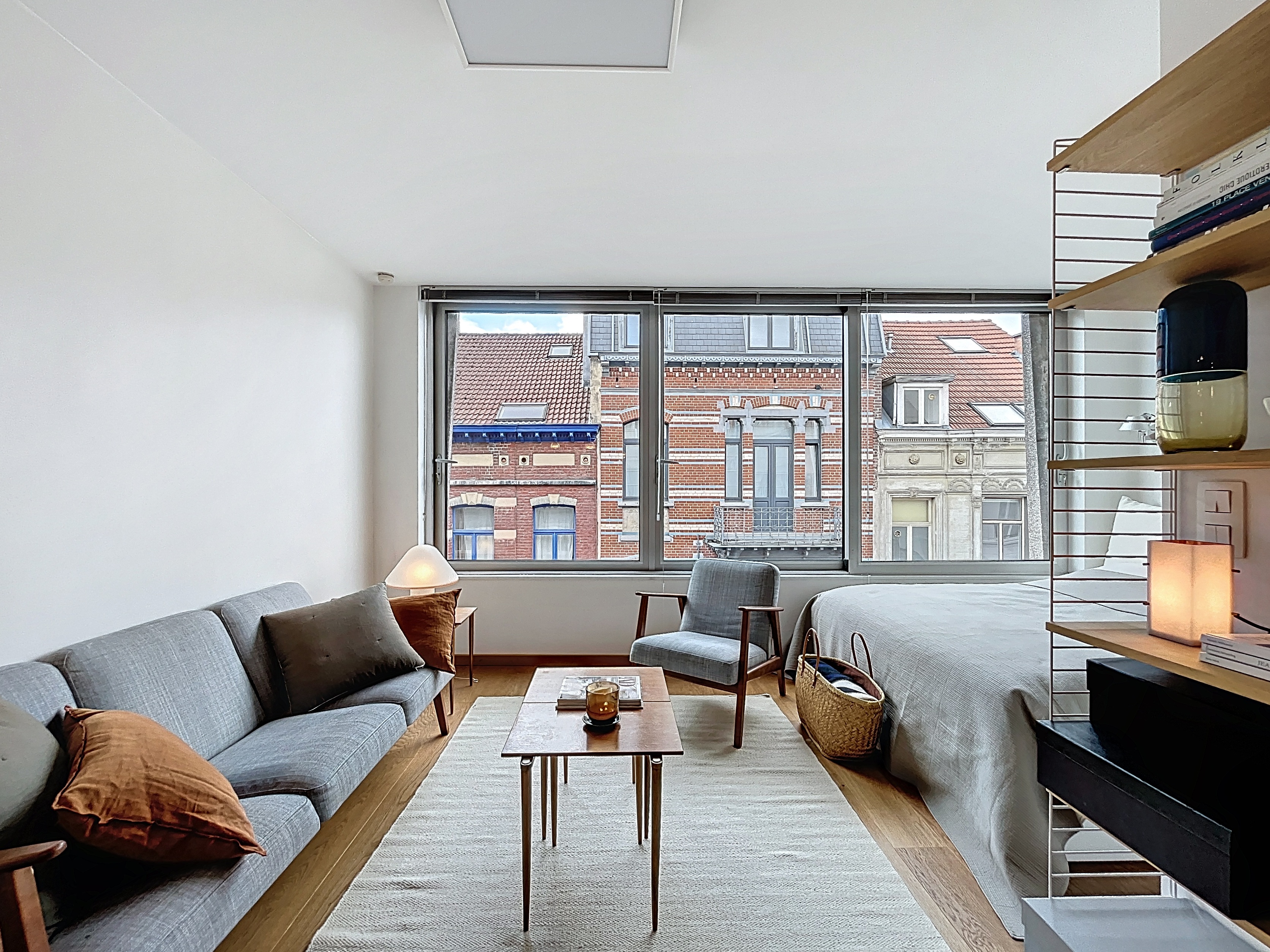 Studio meublé avec parking – Rue Veydt