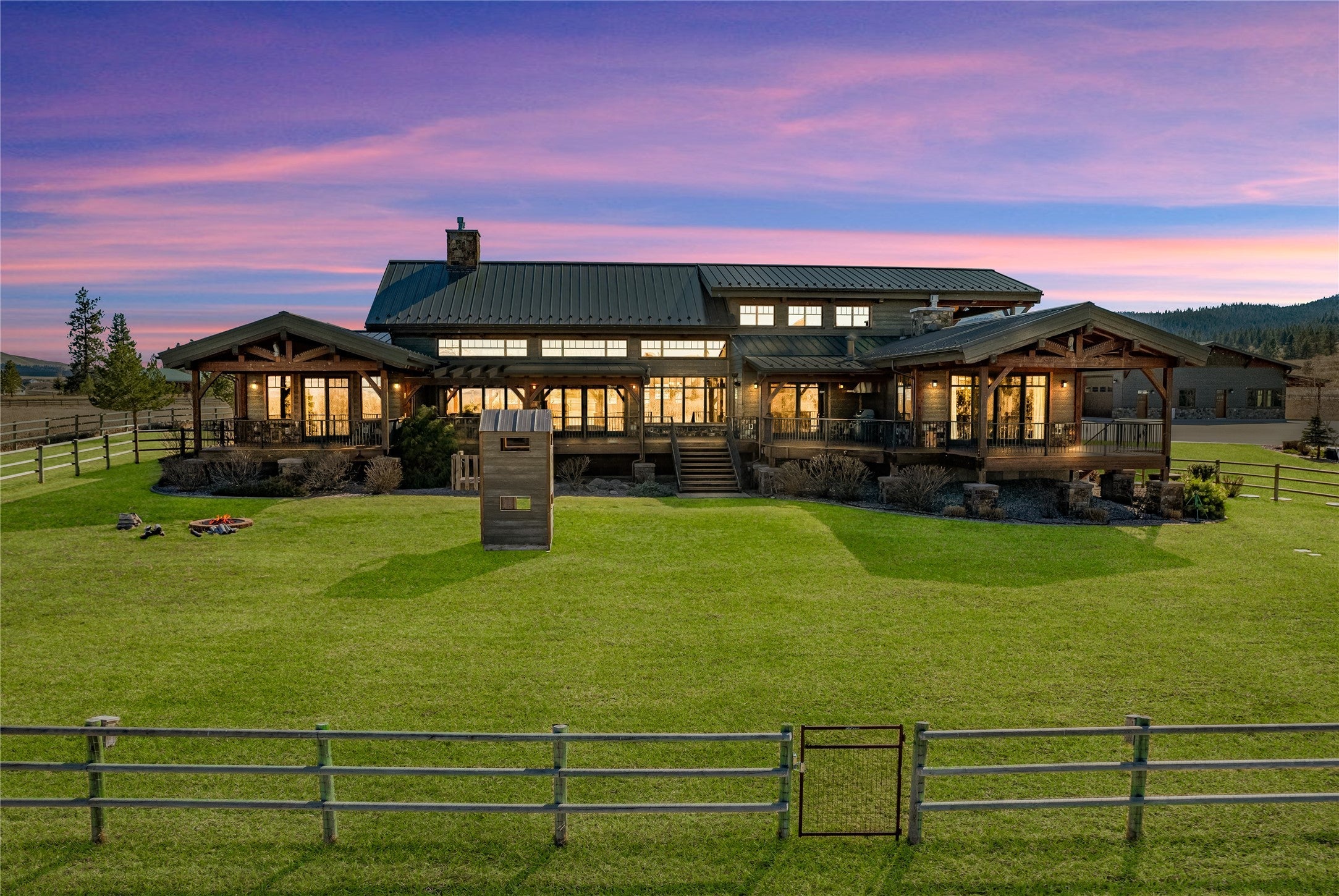 90 Acre River Front Estate