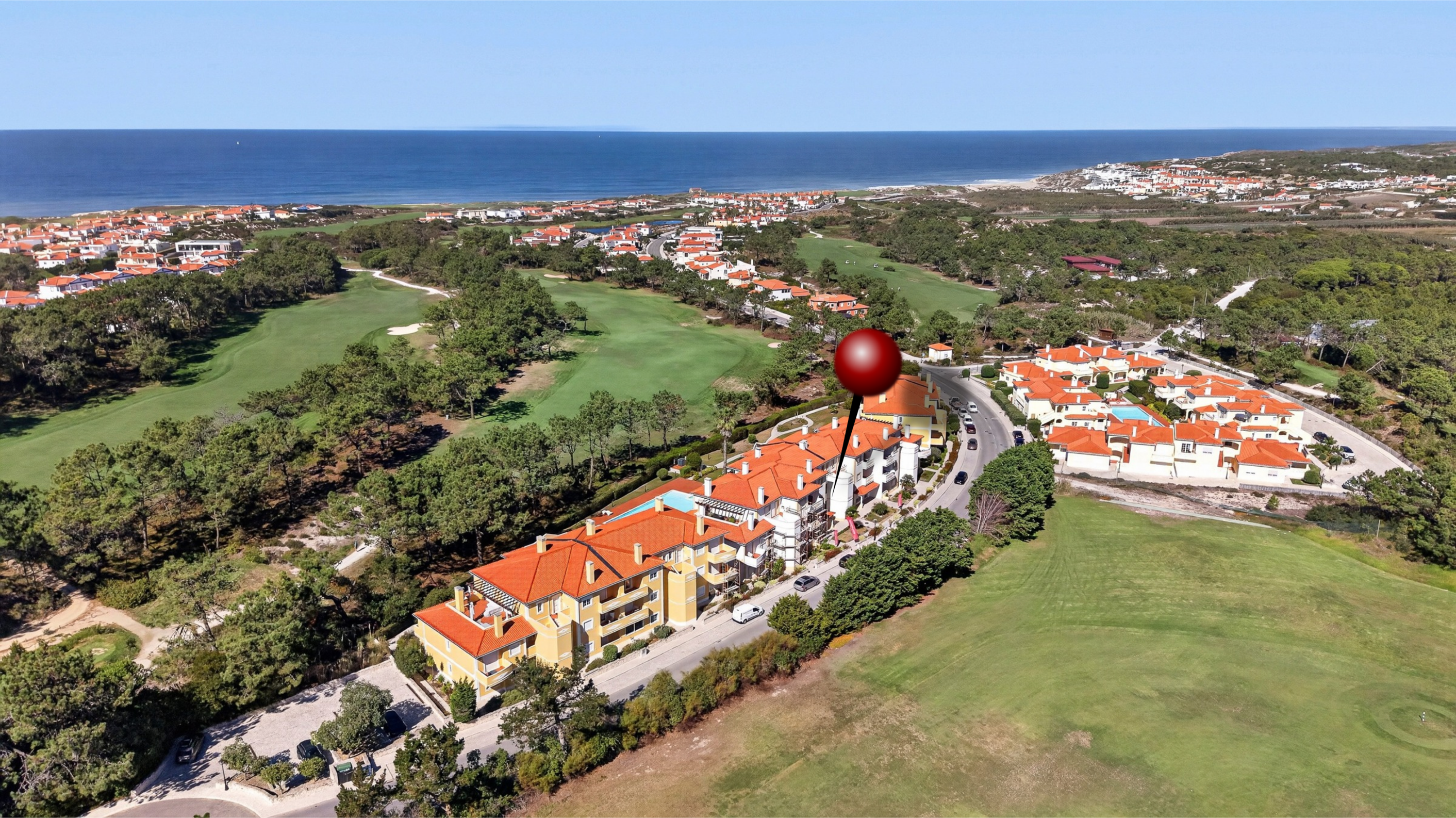 Exclusive 3-Bedroom Golf View Apartment | Praia D’el Rey, Silver Coast