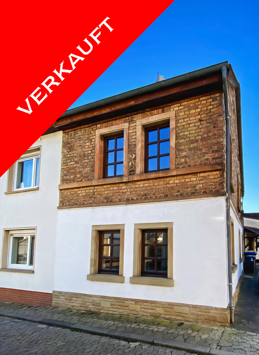 VERKAUFT! Charmantes Reihenhaus in stadtnaher Lage