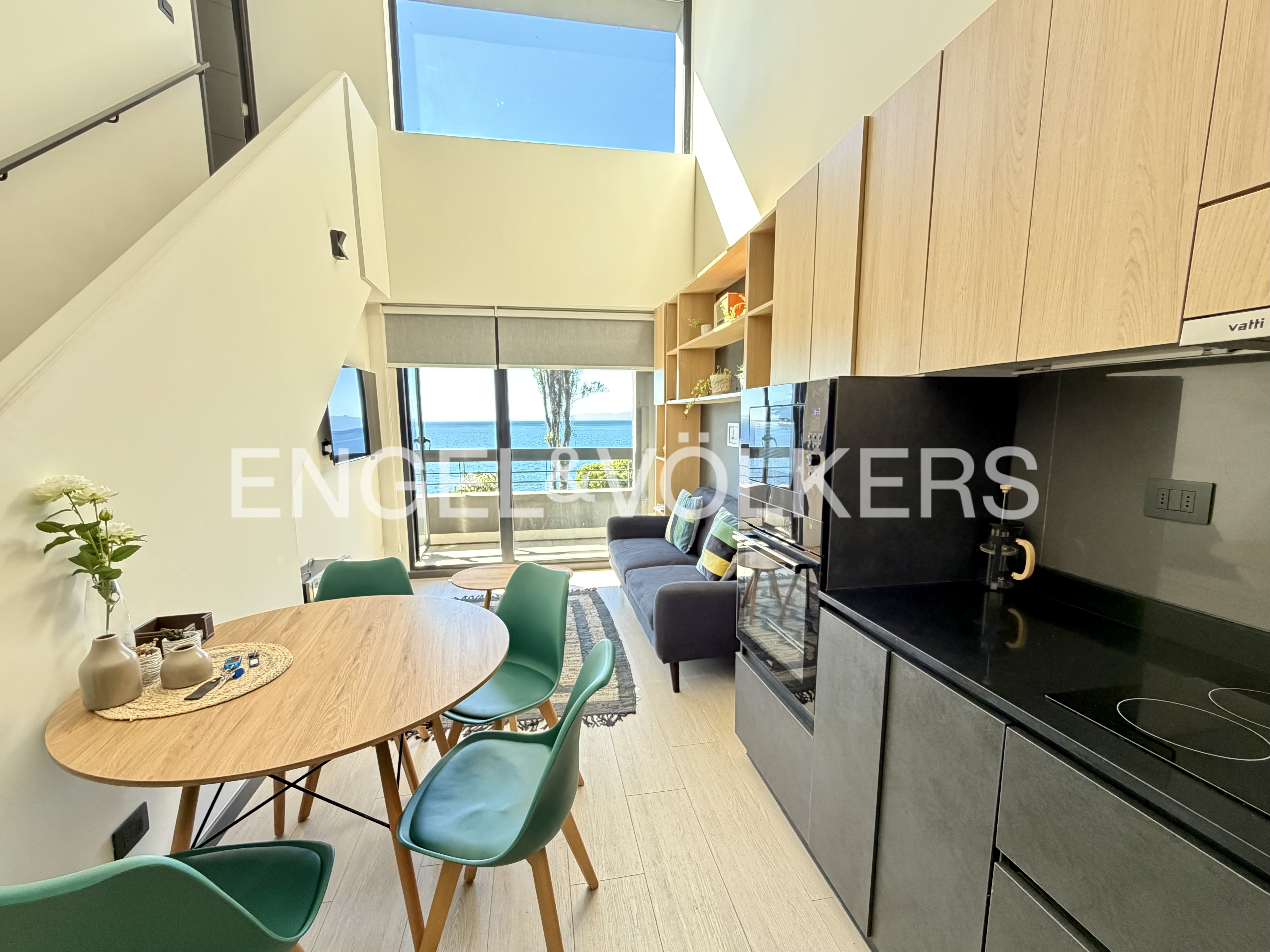 Departamento duplex amoblado -vista al lago