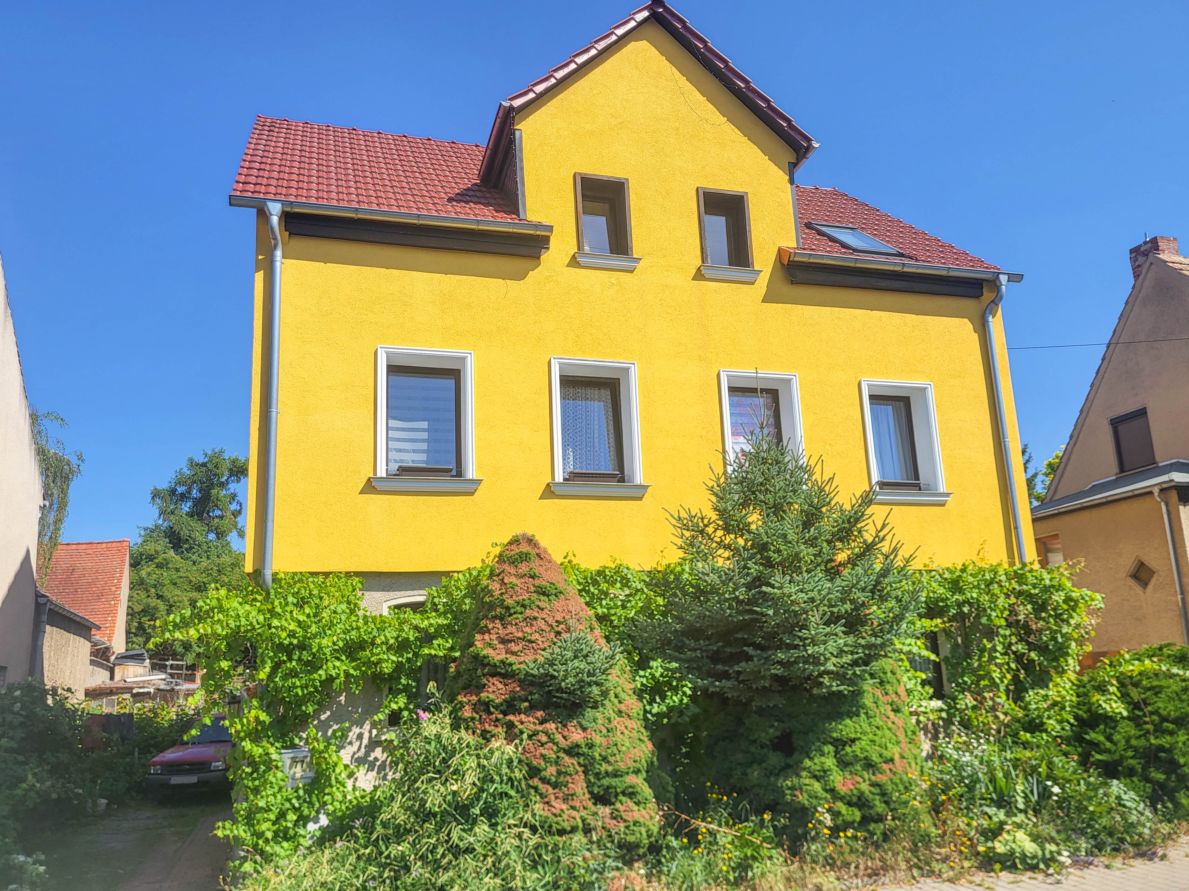 Viel Raum für die ganze Familie –   Historisches Familienhaus mit moderner Energietechnik