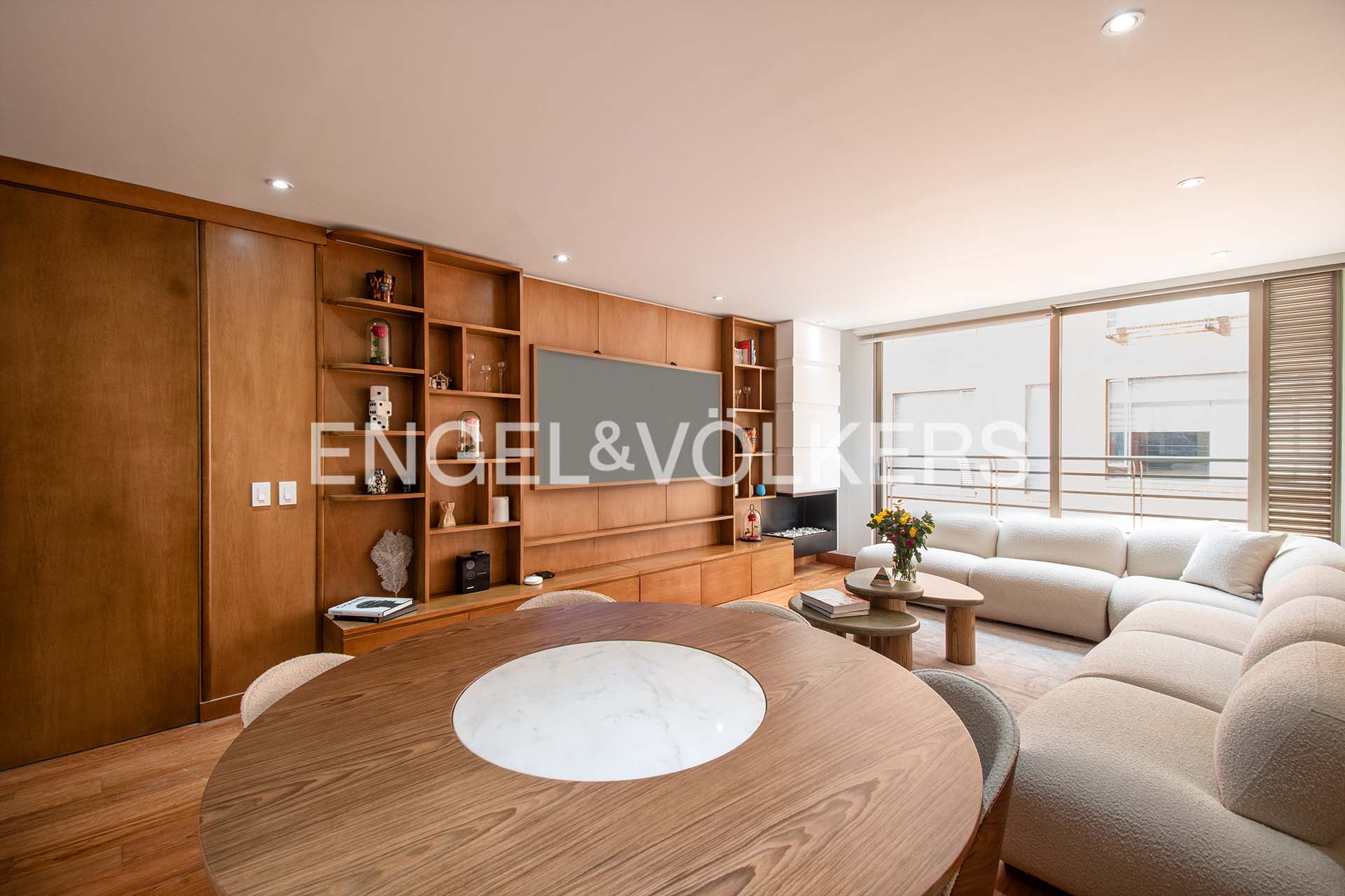 Moderno apartamento para venta en Santa Paula