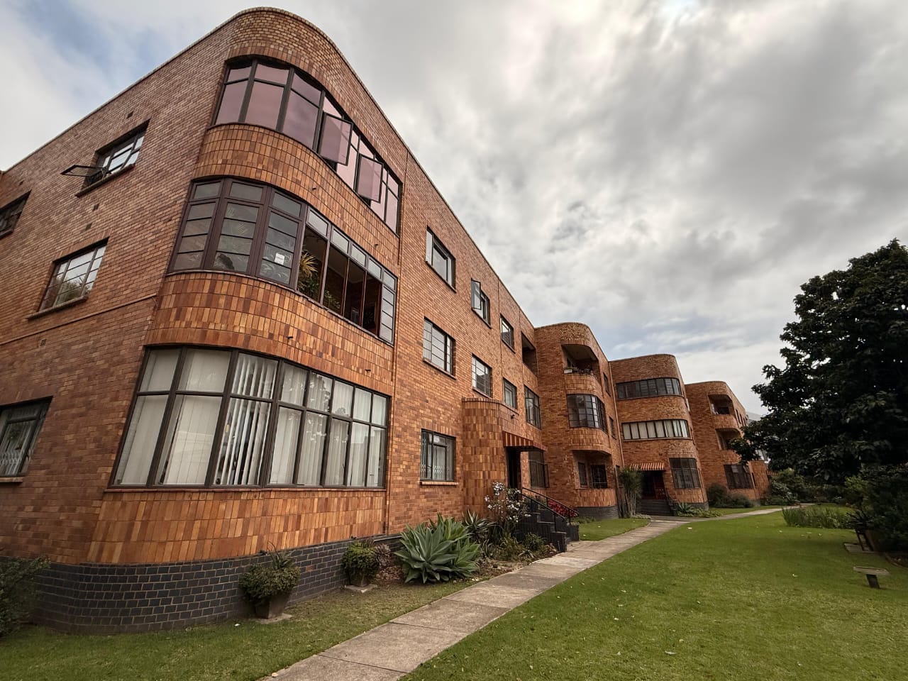 3 Bedroom ground floor apartment in St Georges Park