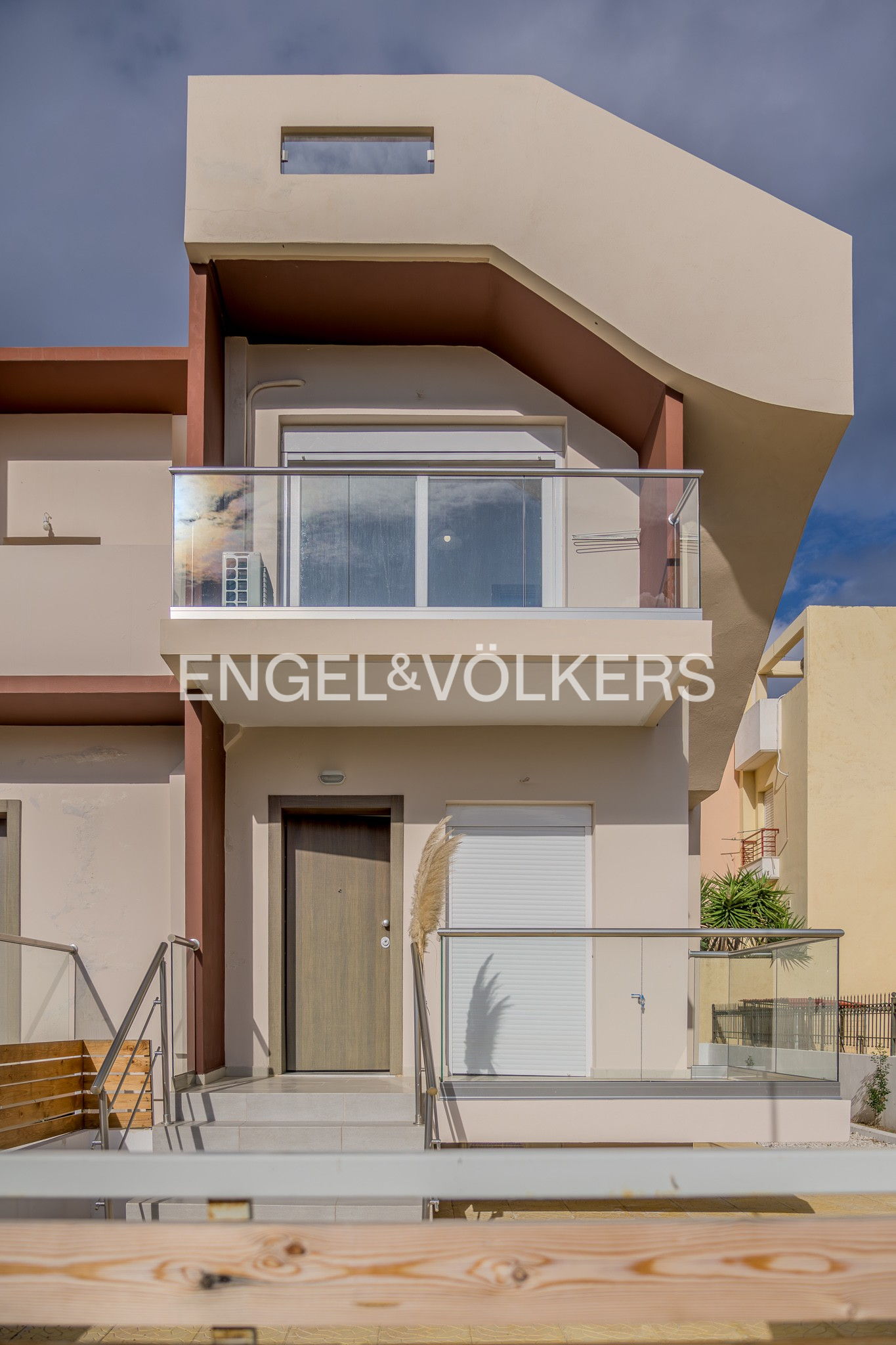 Newly Built Luxury Maisonette, Loutraki