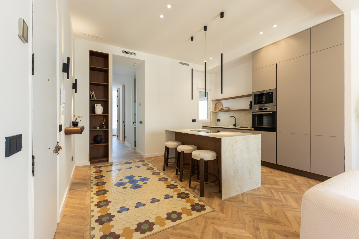 Exclusive home with luxury renovation in the heart of the Ensanche