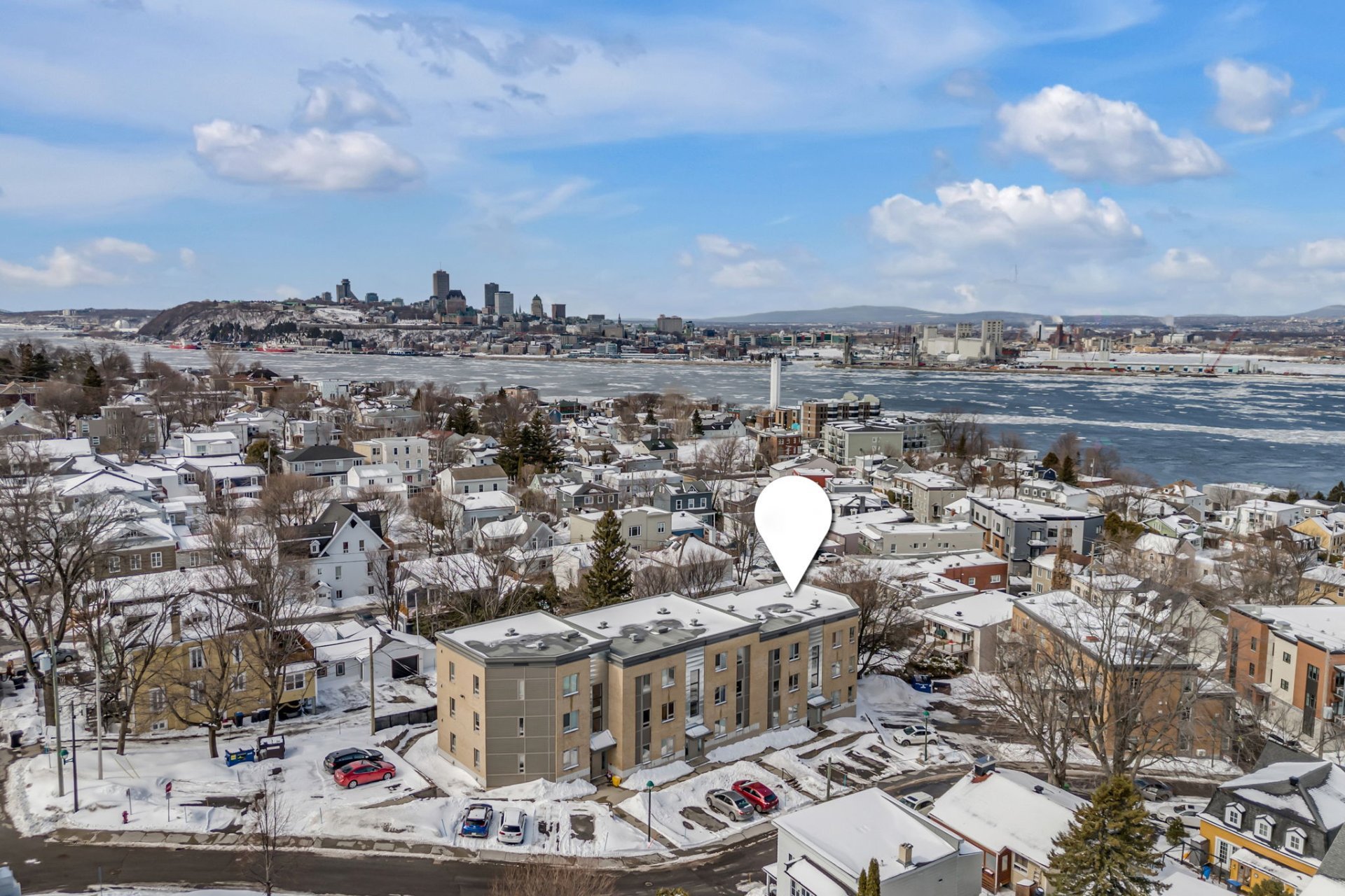 Lévis (Desjardins), Québec