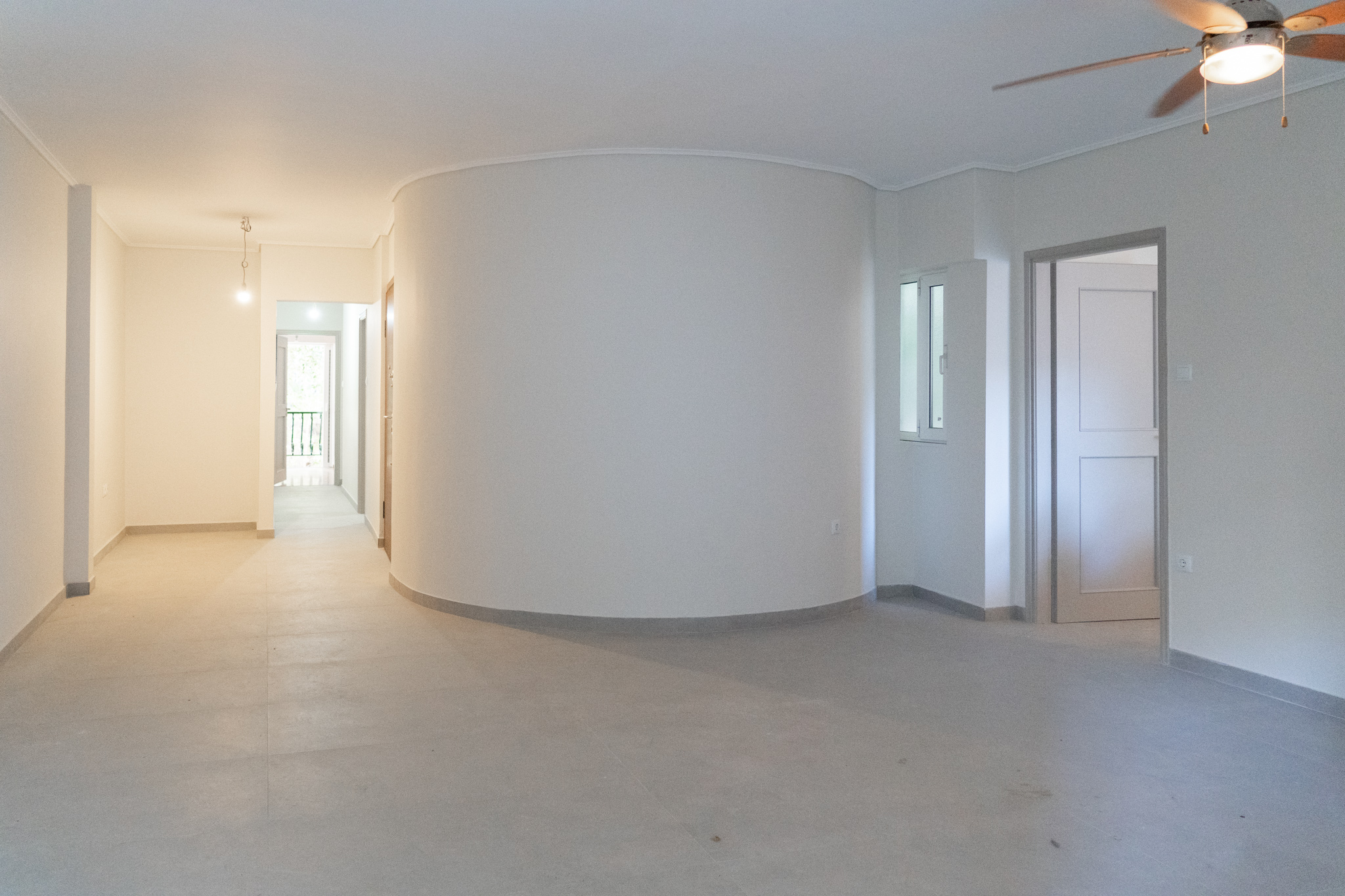 Renovated 3-bedroom flat next to Filopappou