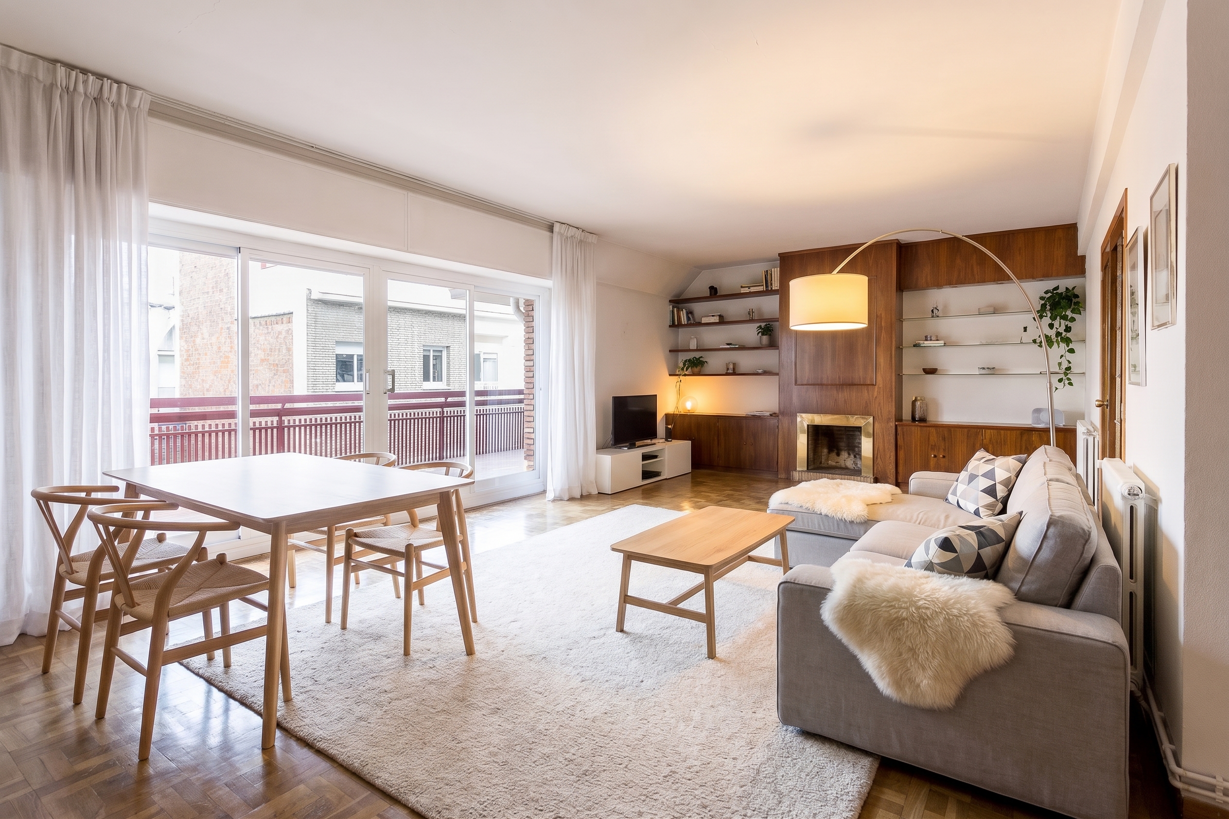 Fabulous duplex penthouse with 4 terraces in Galvany