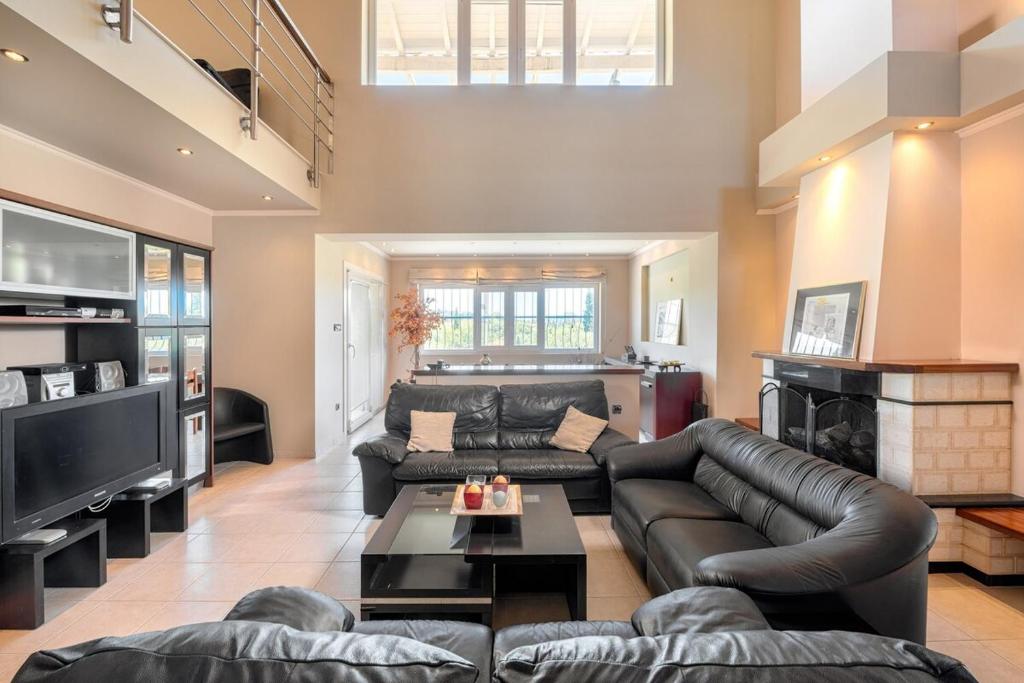 Ideal residence for permanent living in the Heart of Corfu