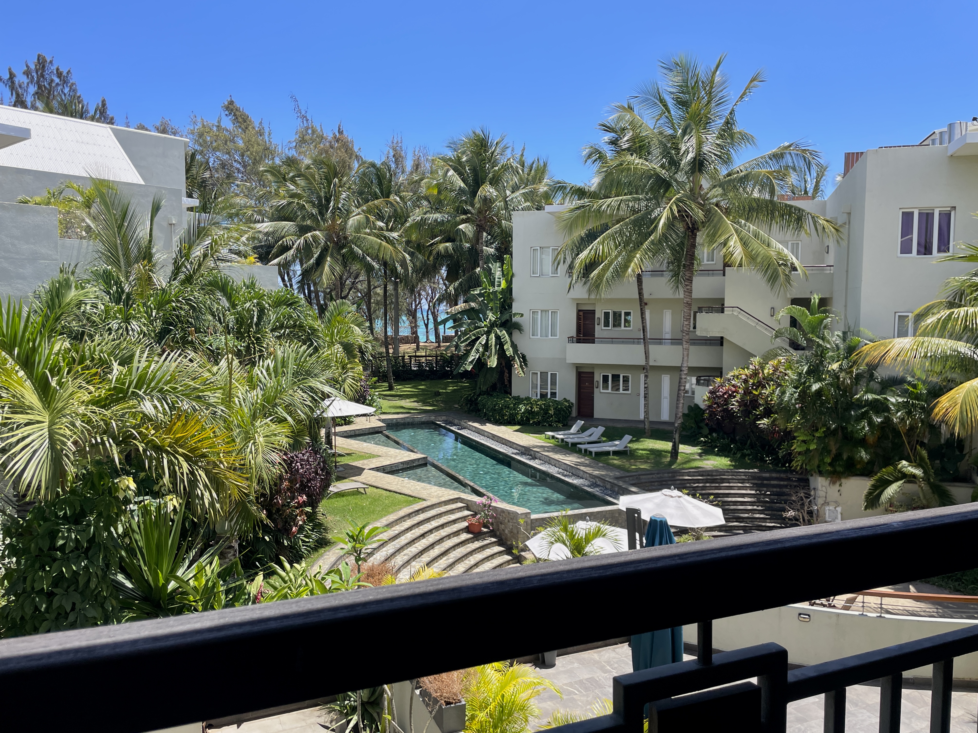 Spacious Apartment with Ocean Views & Beach Access