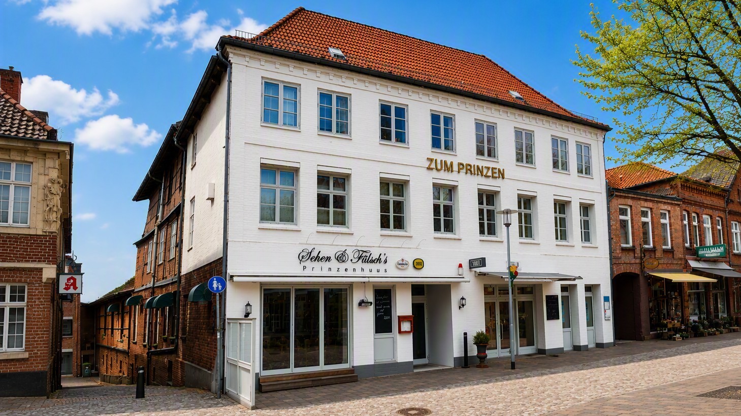 Wohn- und Geschäftshaus in 1A Lage in Plön