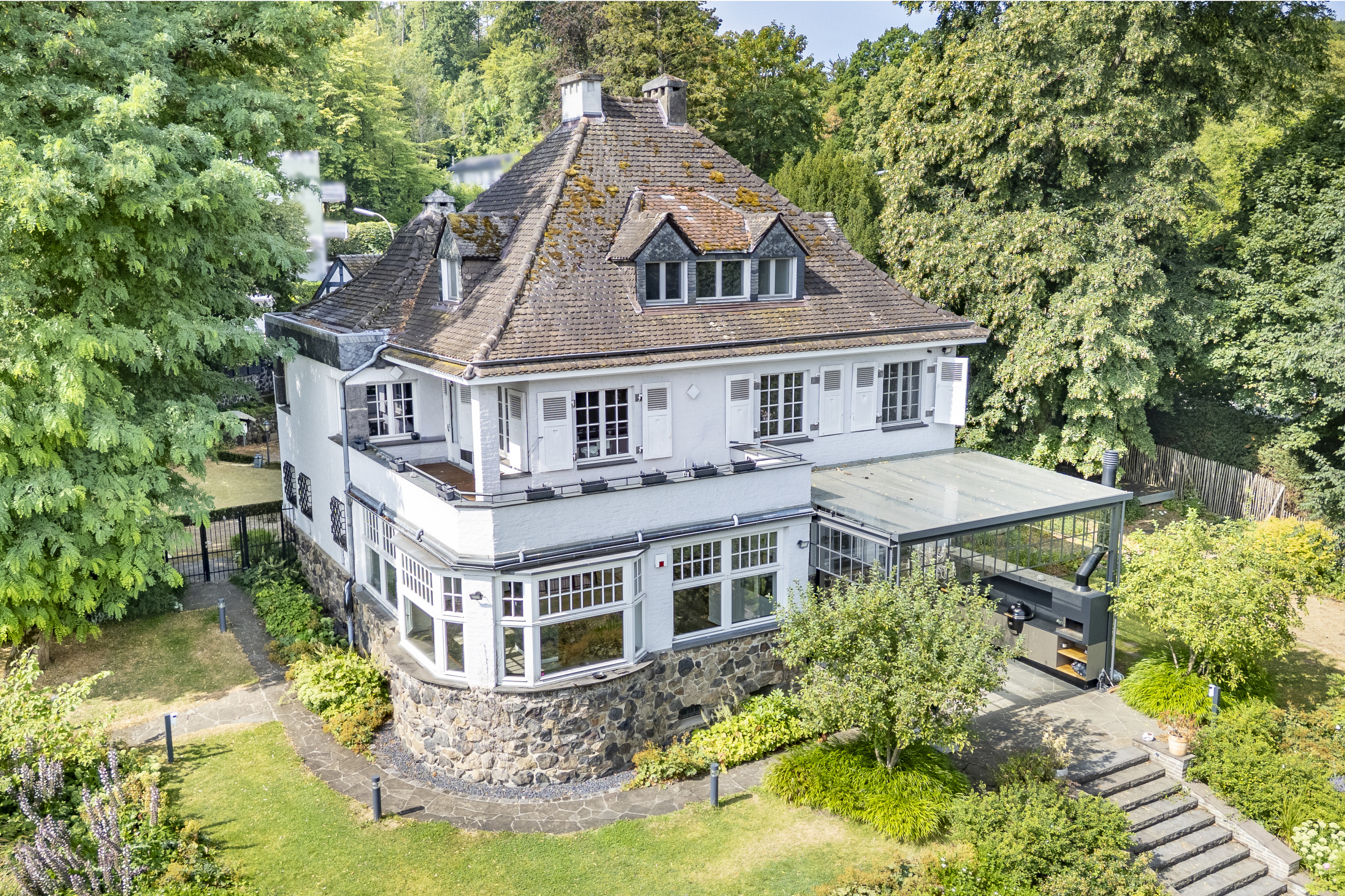 A historic gem with history and the highest level of living comfort
