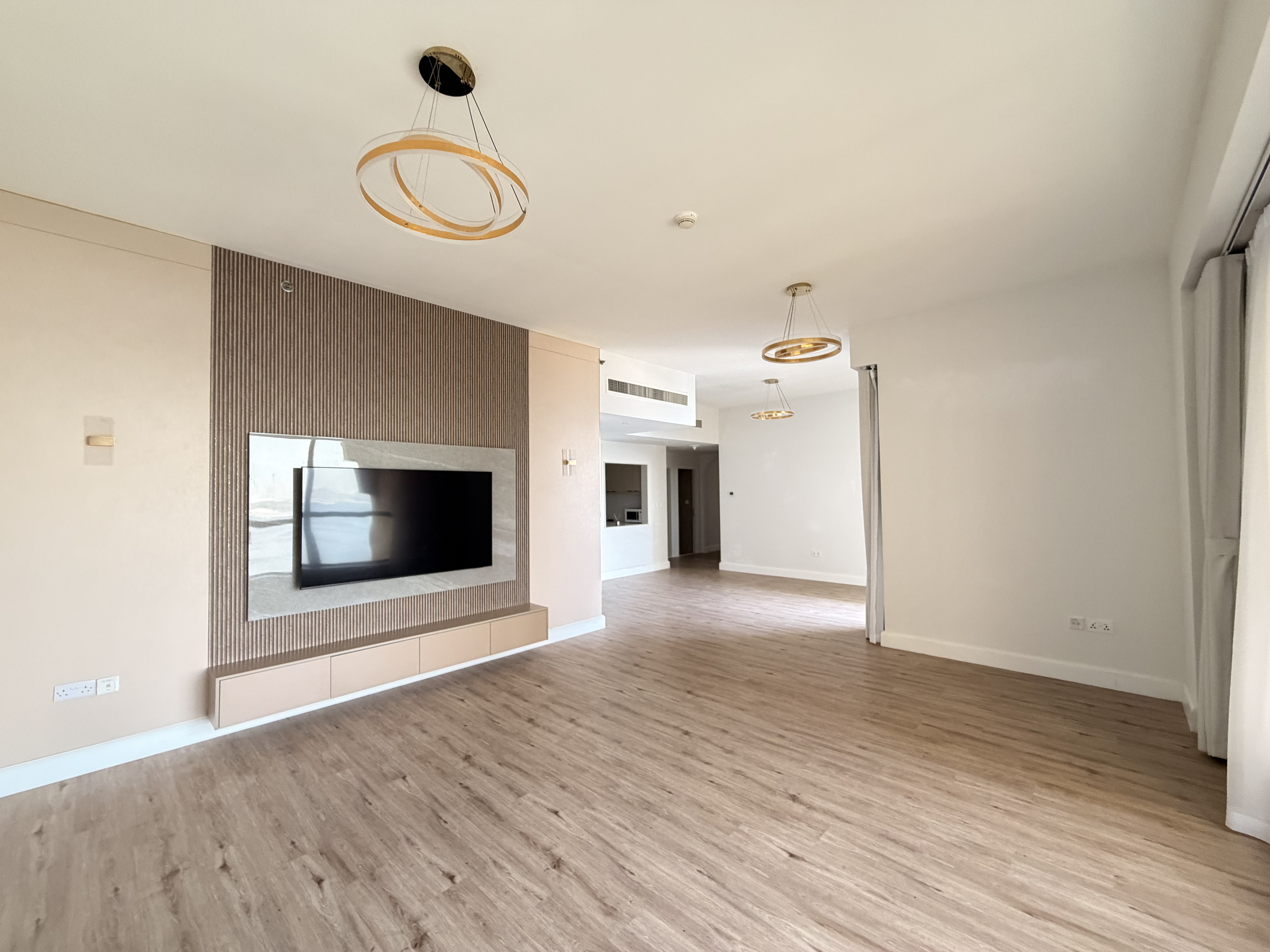 Exclusive | Spacious Layout | Vacant
