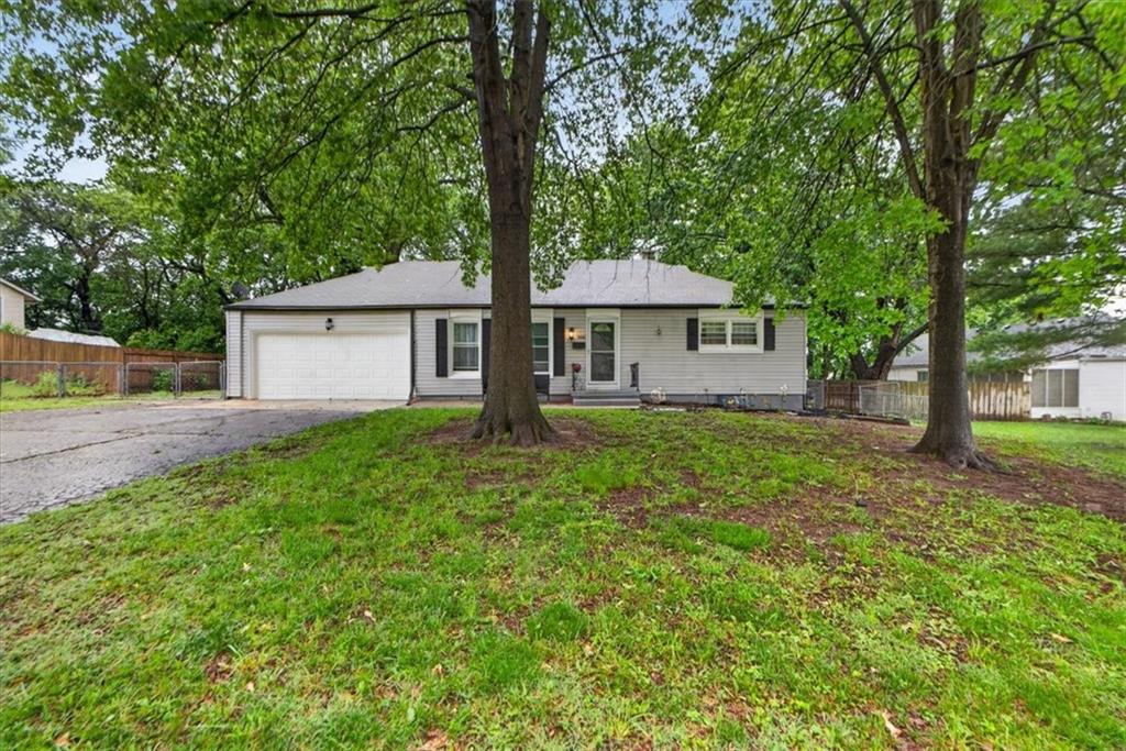 Charming 3BR With Modern Updates & Huge Backyard