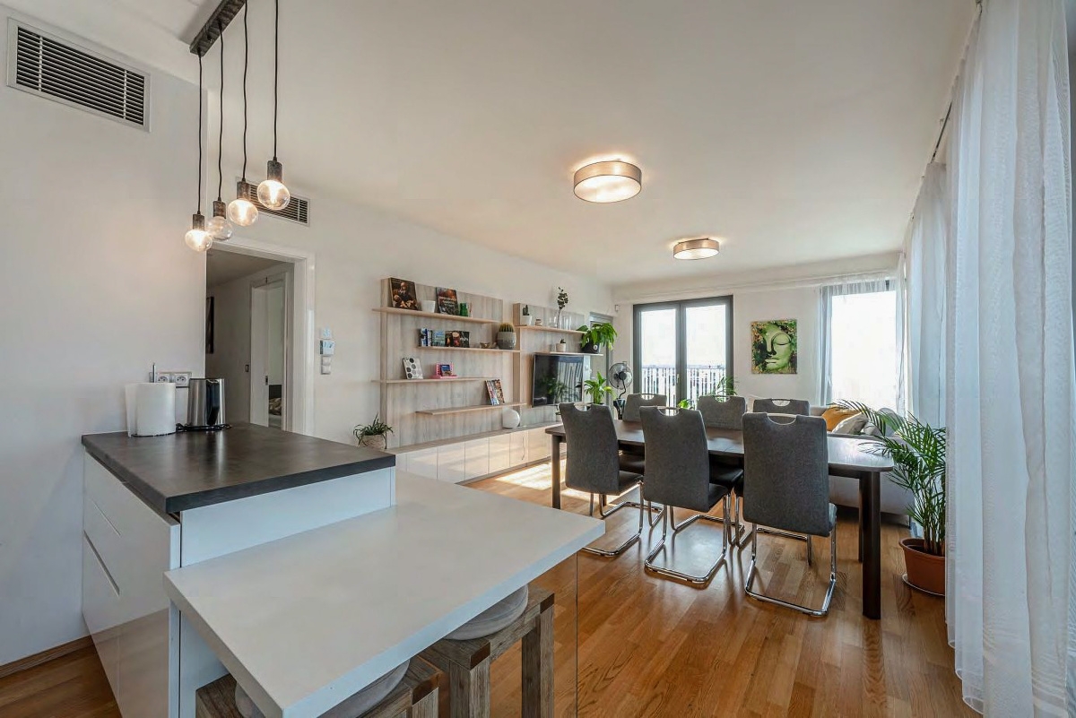 Pronájem bytu 4+kk, 132m² Olšanská, Praha - Žižkov