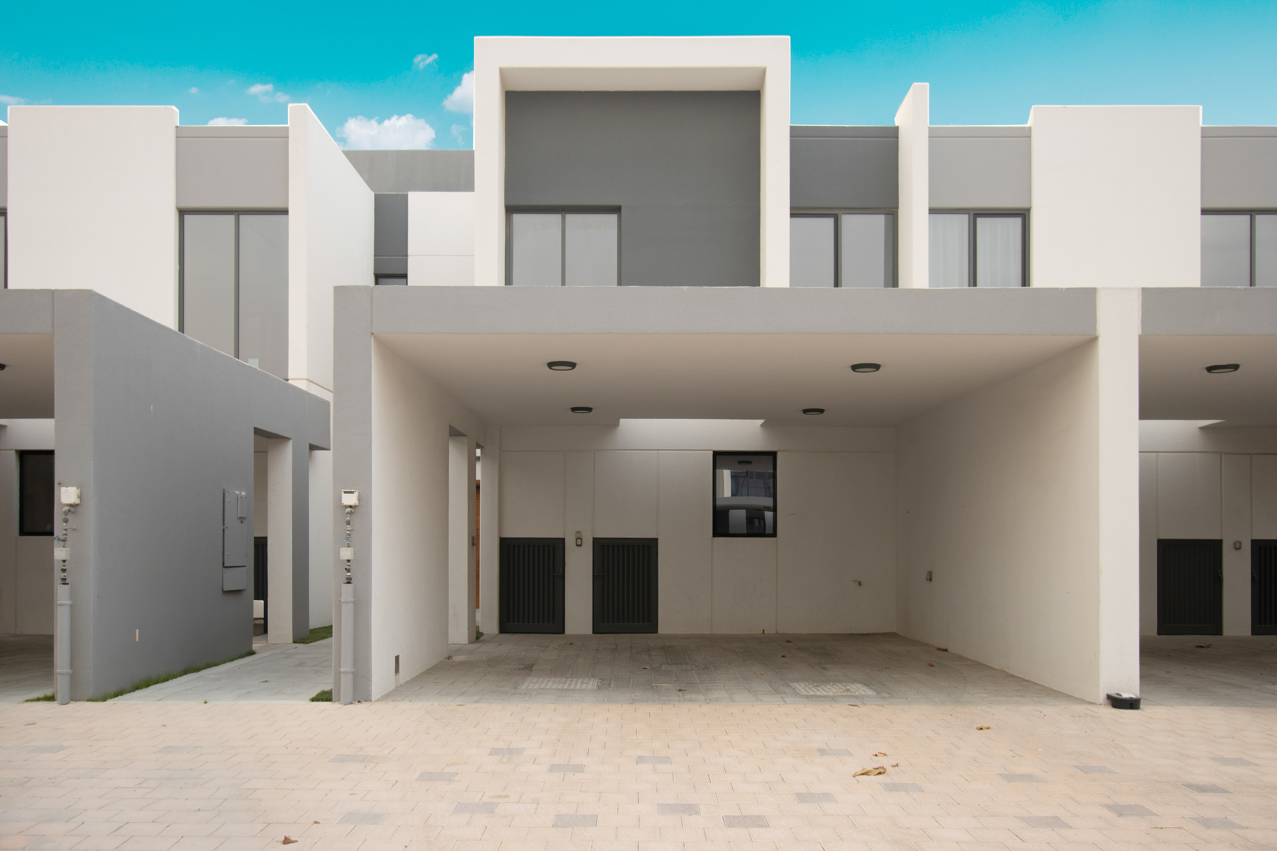 Spacious Villa | Bright Layout | Single Row