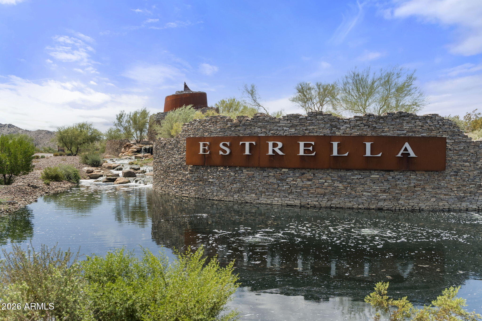 Exceptional Desert Homesite with Mountain Views in Estrella