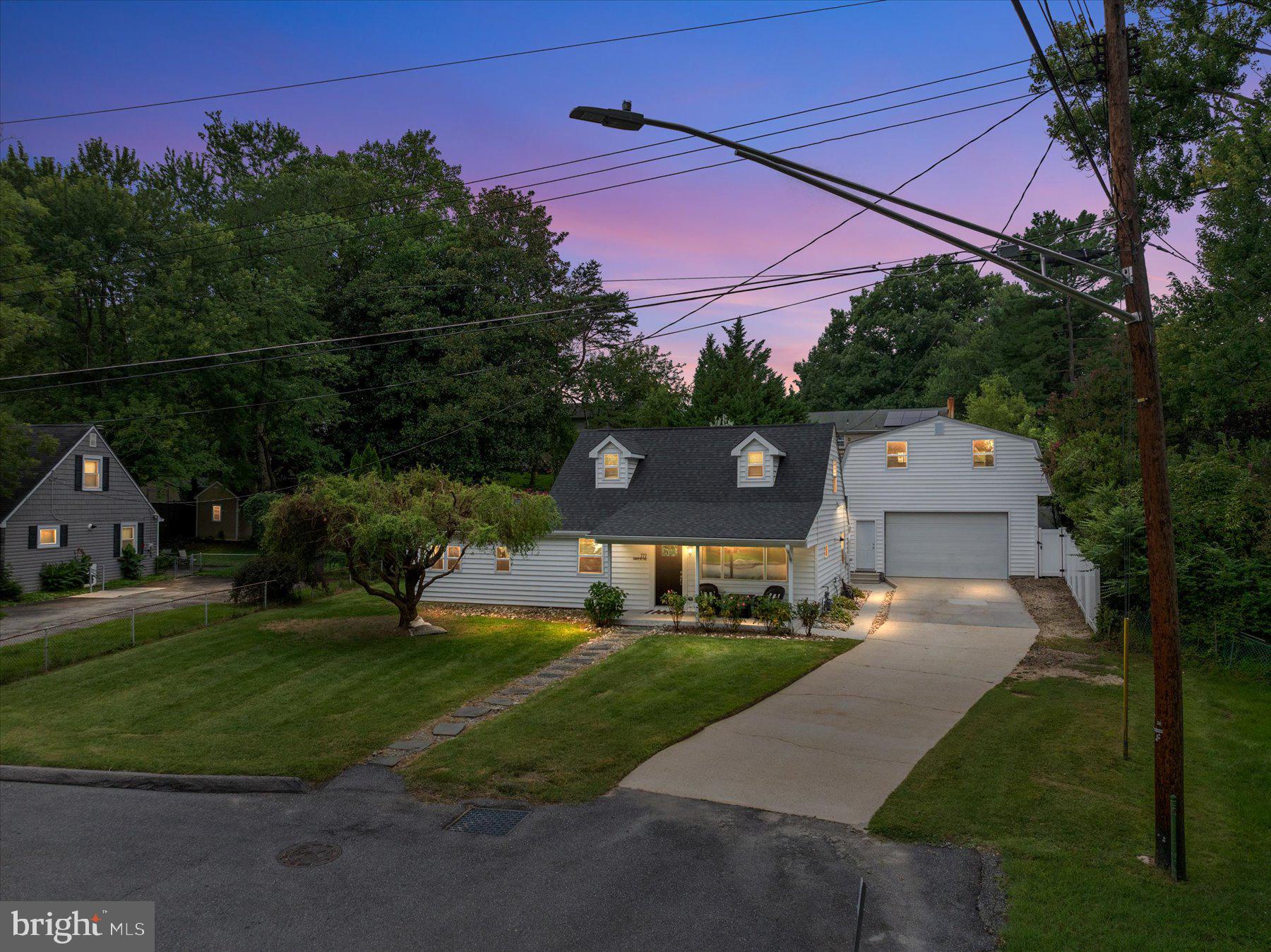 A Charming Retreat Near the Magothy