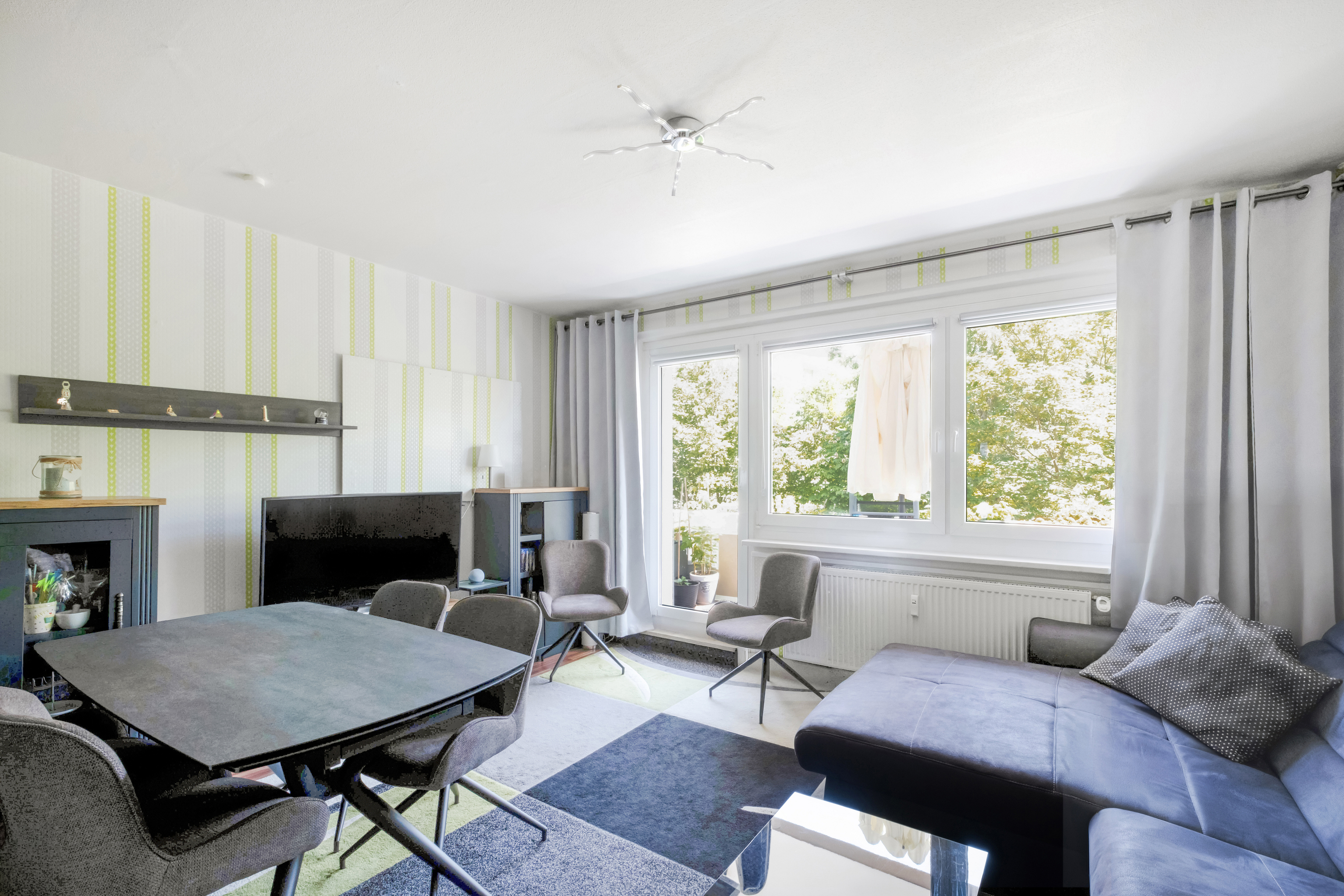 3-Zimmer-Wohnung mit sonniger Loggia in ruhiger Lage