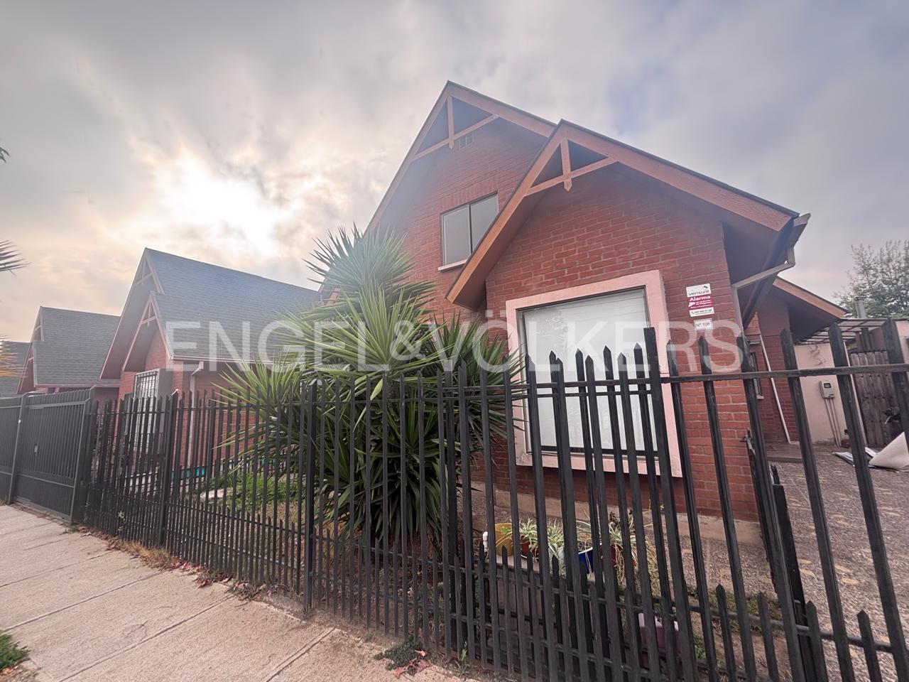 ESTUPENDA CASA EN ARRIENDO