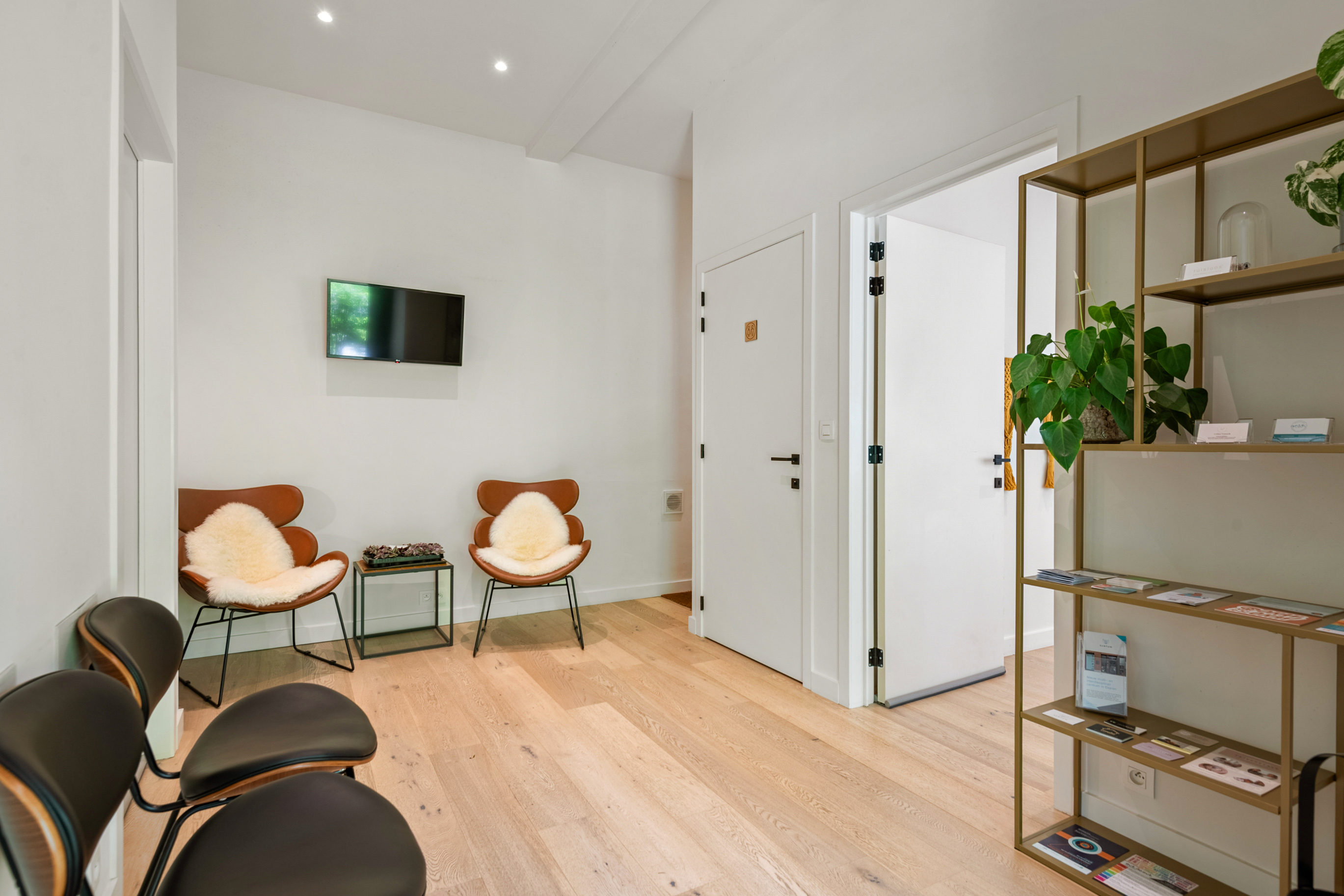 Versatile practice space in a prime location in Ekeren!